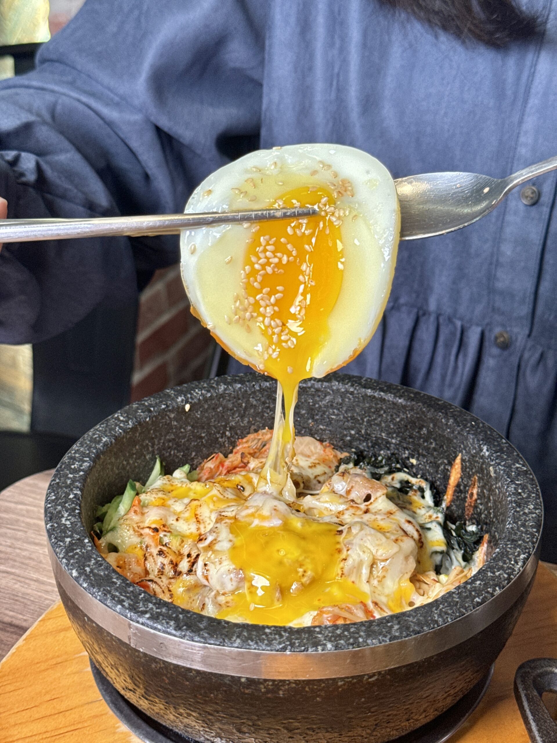 鳳山 左營『潮韓食』韓式炸雞超牽絲 超推石鍋拌飯 @高雄美食底對
