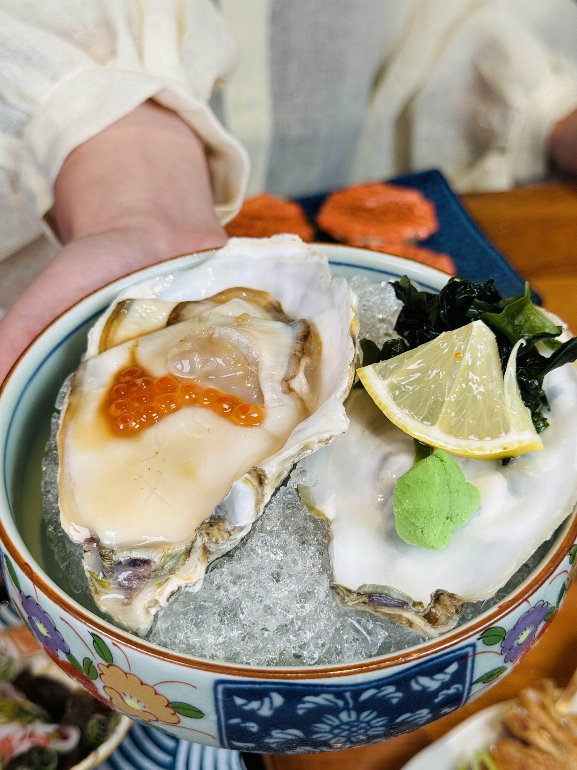 高雄後驛商圈『万x串燒酒場』超爆棚 燒鳥系列必點 生啤半價 @高雄美食底對