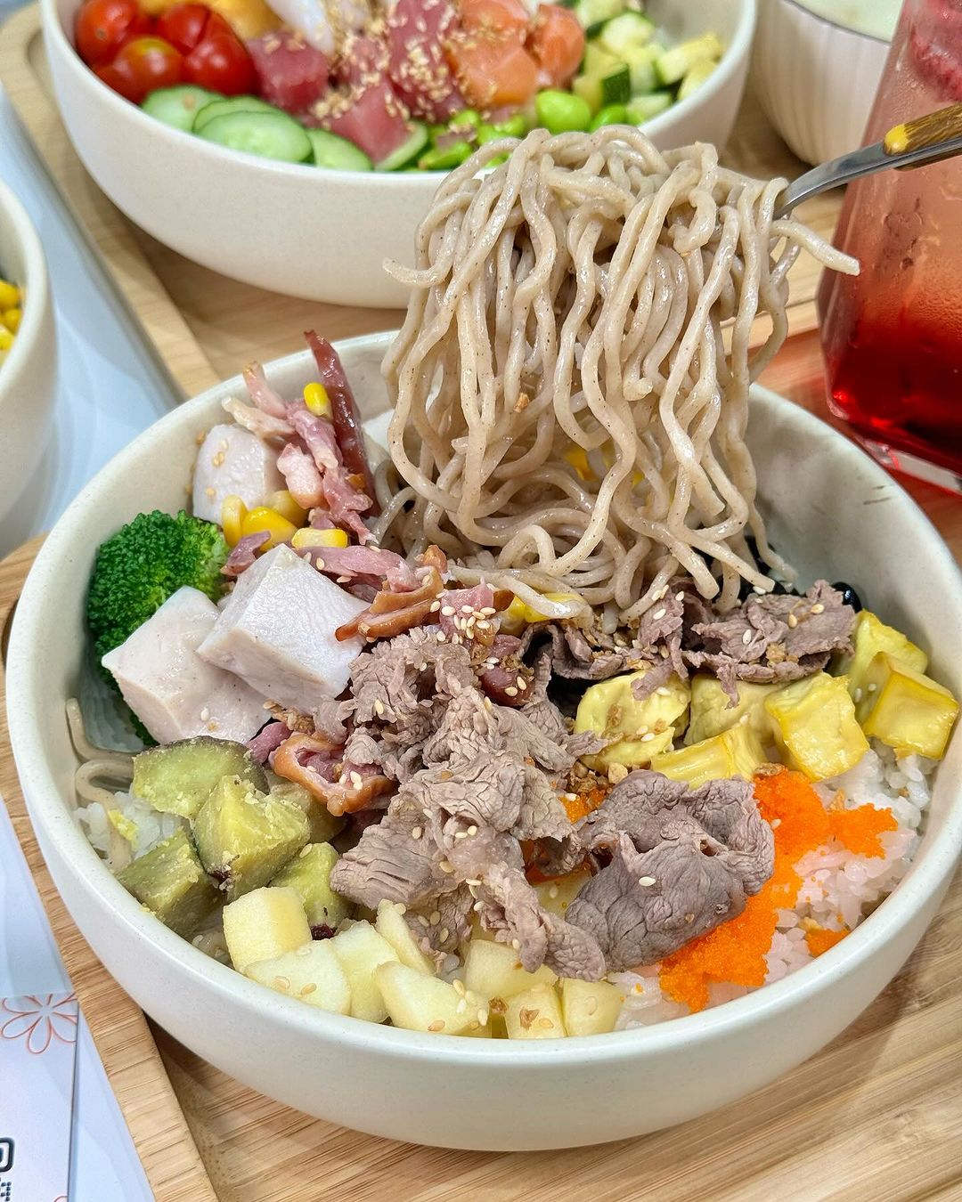高雄夏威夷POKE推薦 MUMUPOKE 夏威夷拌飯 @高雄美食底對