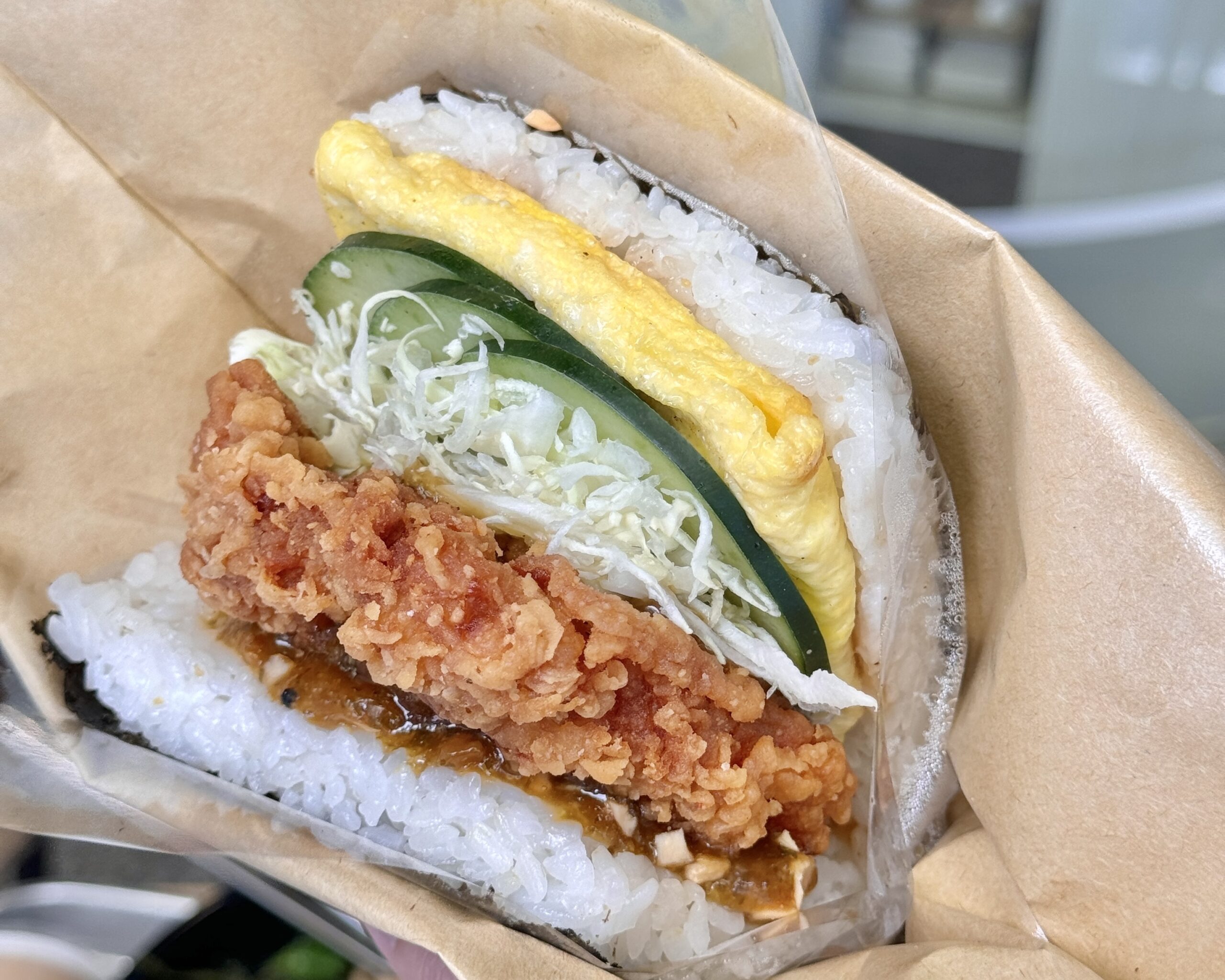 創意臺菜飯包『満足飯包』三杯雞？鳳梨蝦球？鳳山美食 @高雄美食底對