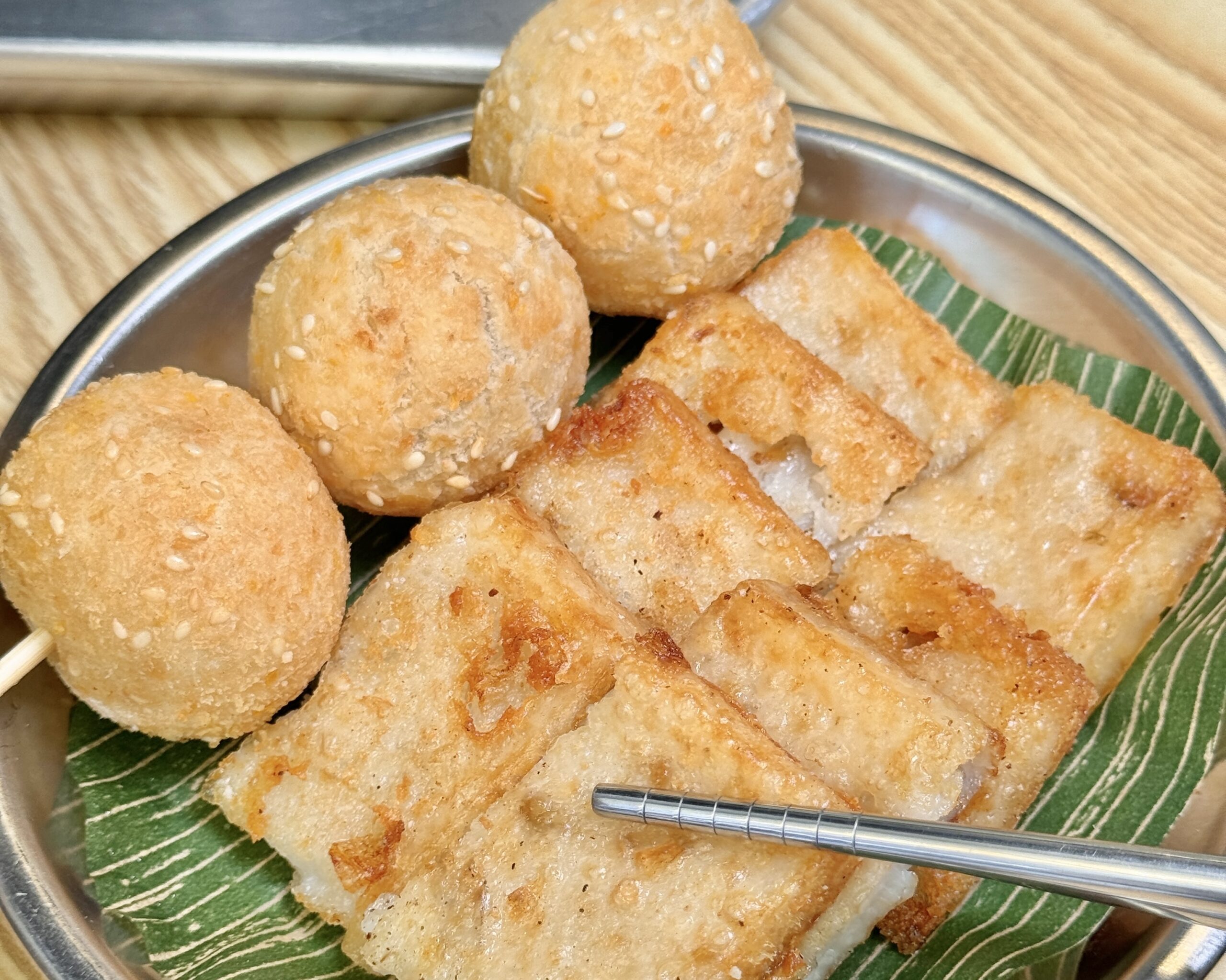 創意臺菜飯包『満足飯包』三杯雞？鳳梨蝦球？鳳山美食 @高雄美食底對