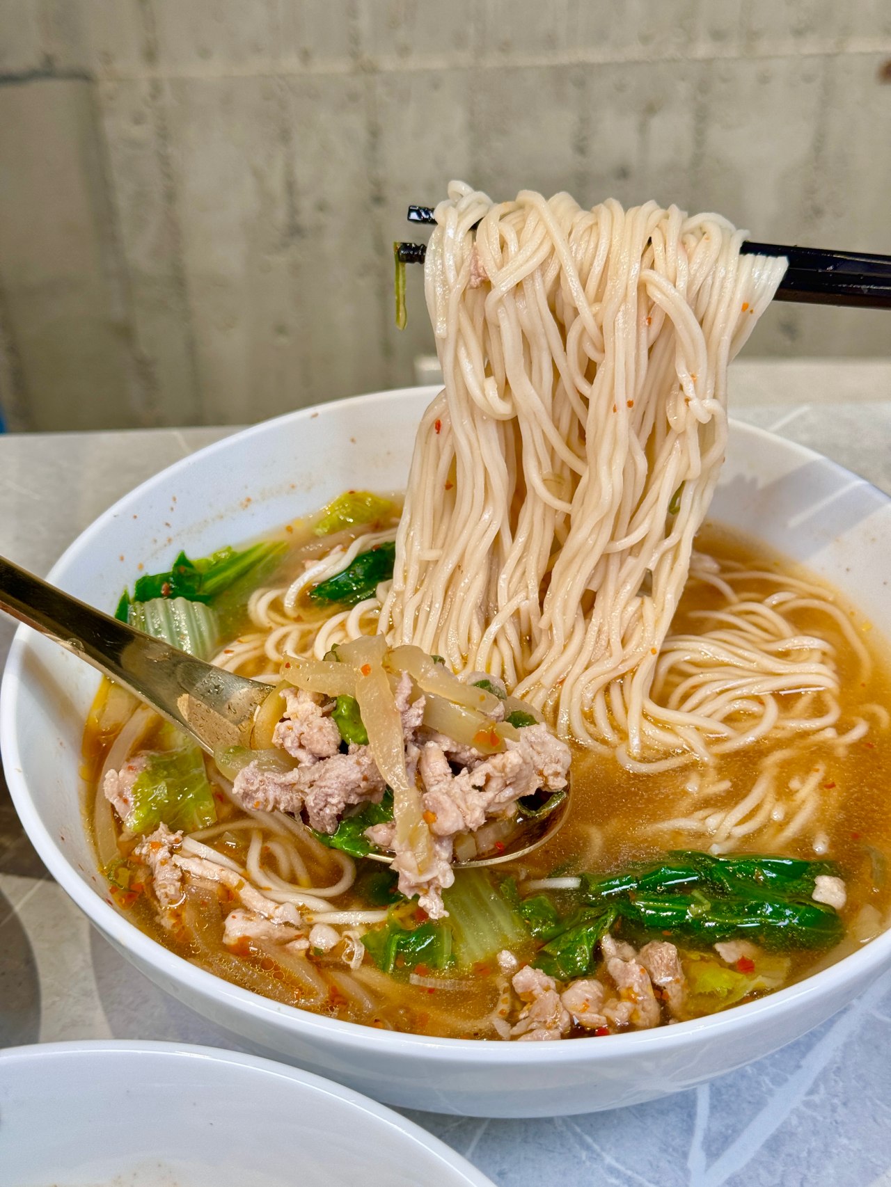 高雄新開 『鼎DING 現炒榨菜肉絲麵』  高雄美術館門市 有菜單 @高雄美食底對