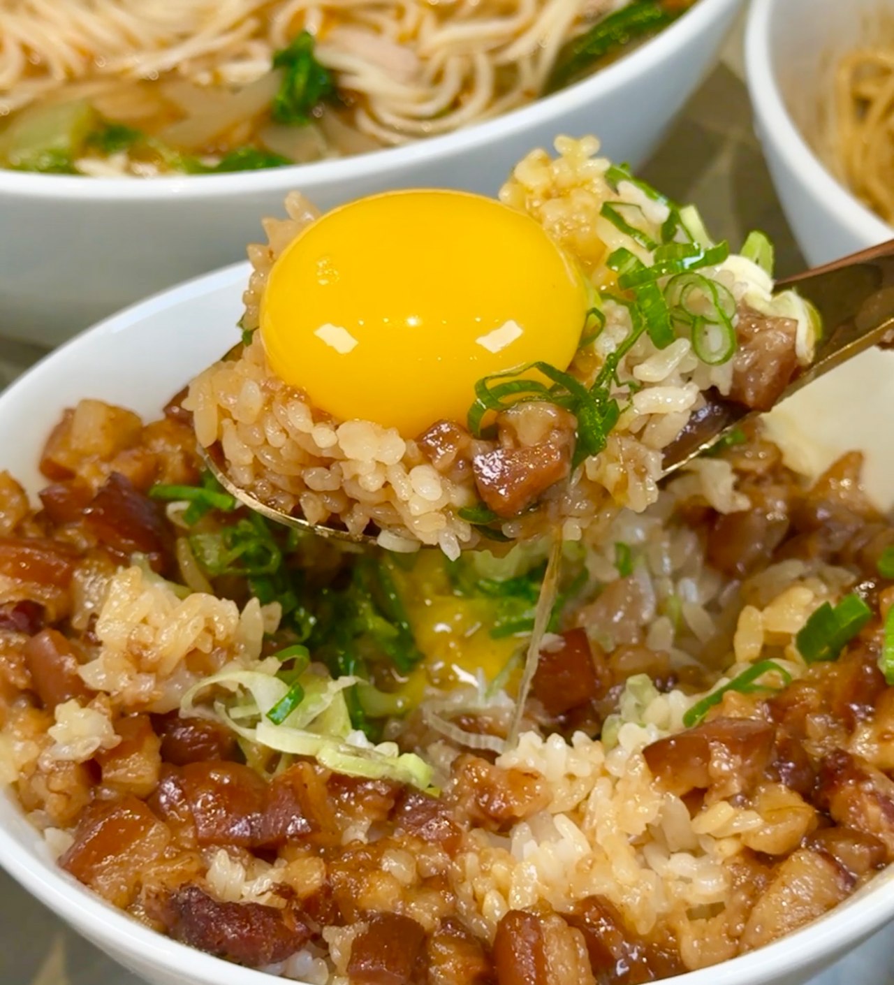 高雄新開 『鼎DING 現炒榨菜肉絲麵』  高雄美術館門市 有菜單 @高雄美食底對