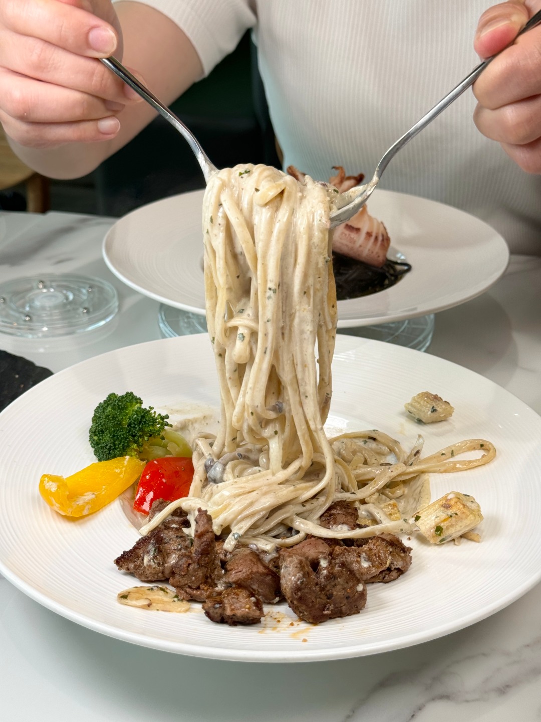 高雄必吃威靈頓牛排『green餐廳』美術館義大利麵 排餐推薦 慶生推薦 @高雄美食底對