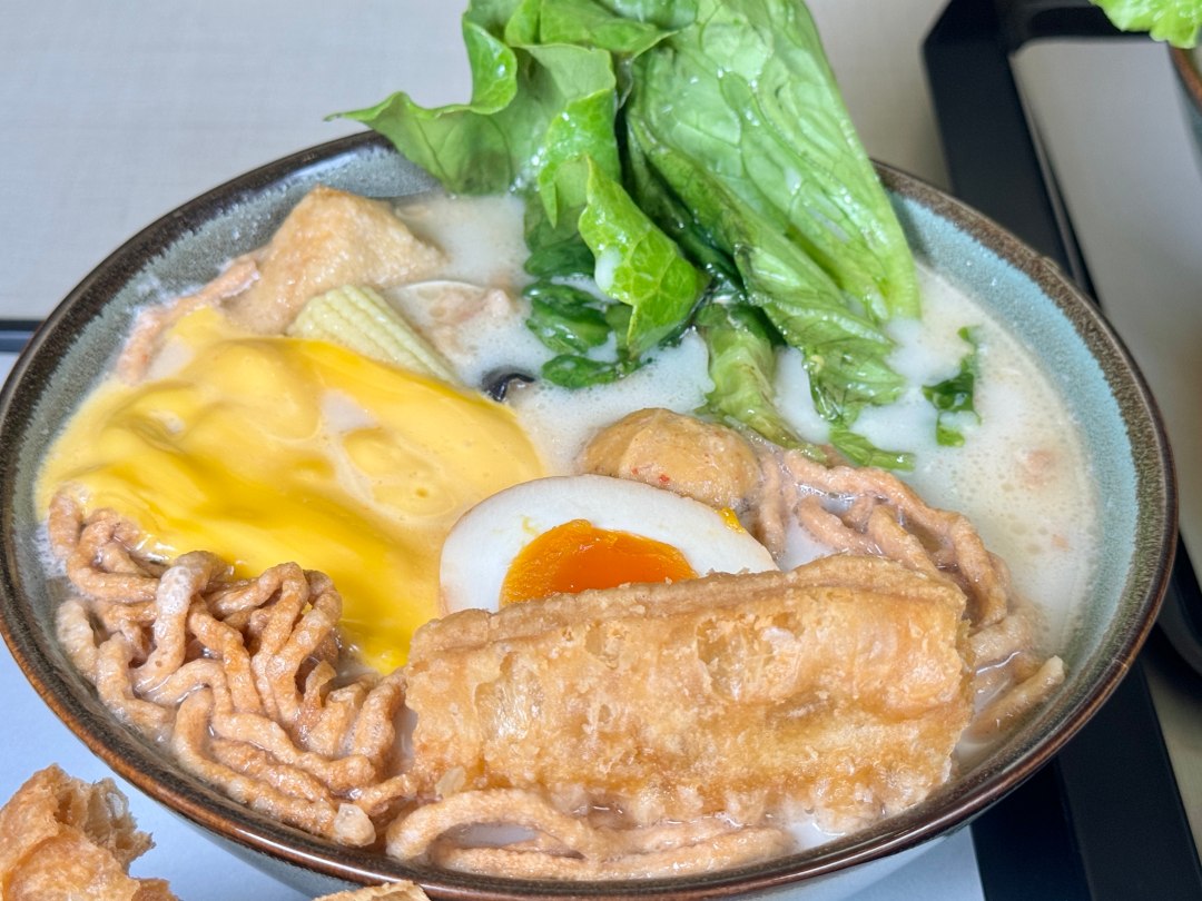 高雄麻奶天花板『發式』天氣再熱一樣客滿！高雄必吃麻奶意麵 @高雄美食底對