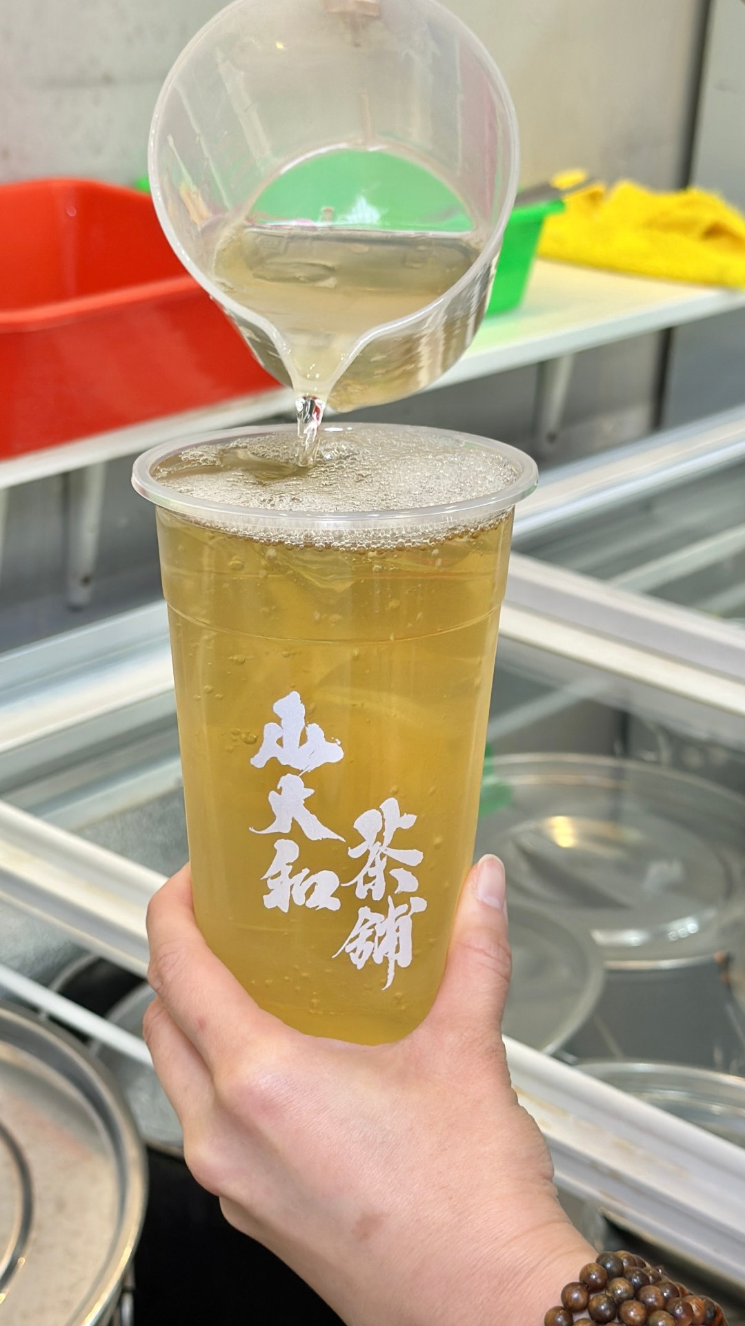 真正消暑又解渴『山大和茶鋪』 ShandaheTea高雄必喝飲料 薏仁漿 洛神梅 菊花茶 @高雄美食底對