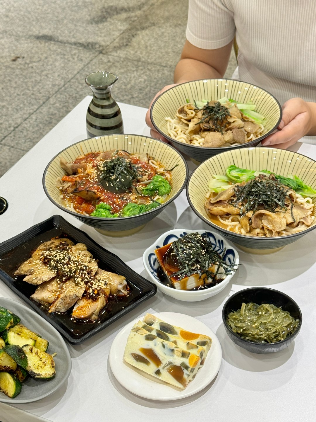 高雄文化中心『一川拌麵』塔香番茄皮蛋拌麵超吸睛 高雄拌麵推薦 @高雄美食底對