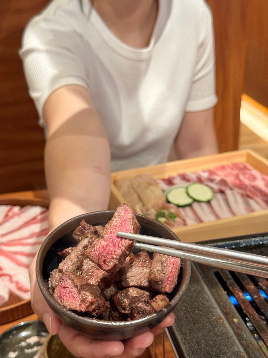 獨享30公分嫩肩牛。高雄最狂一人燒肉『小泉Shoba 一人前燒肉專門店』左營單人燒肉 @高雄美食底對