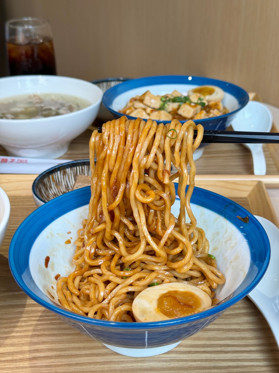 高雄最好吃麻辣拌麵『放下麵子』 高雄博愛店 麻婆豆腐麵也好吃 @高雄美食底對