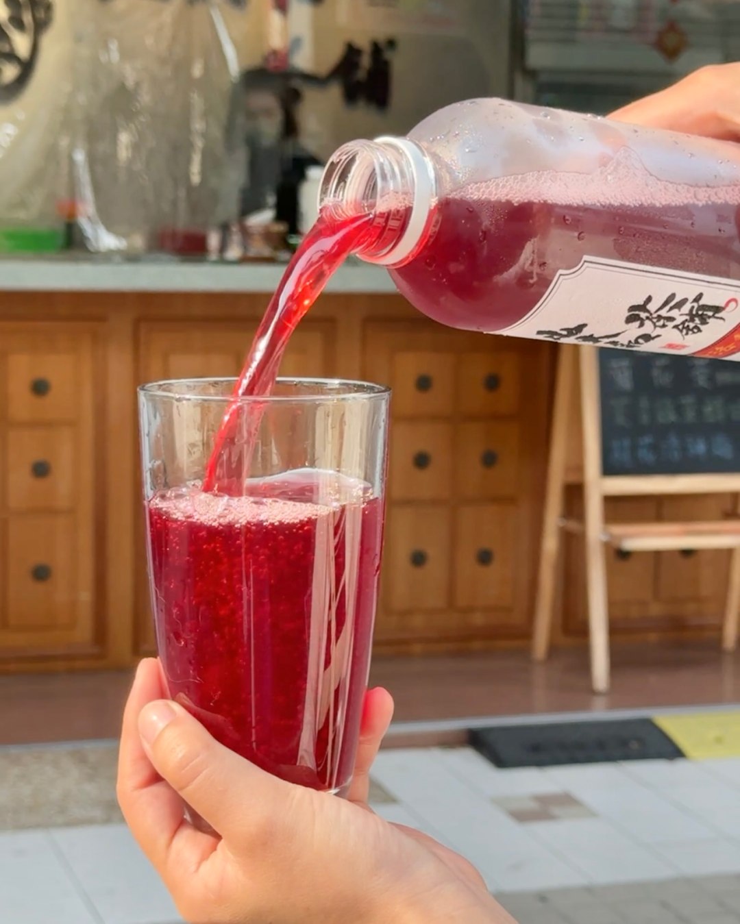 真正消暑又解渴『山大和茶鋪』 ShandaheTea高雄必喝飲料 薏仁漿 洛神梅 菊花茶 @高雄美食底對
