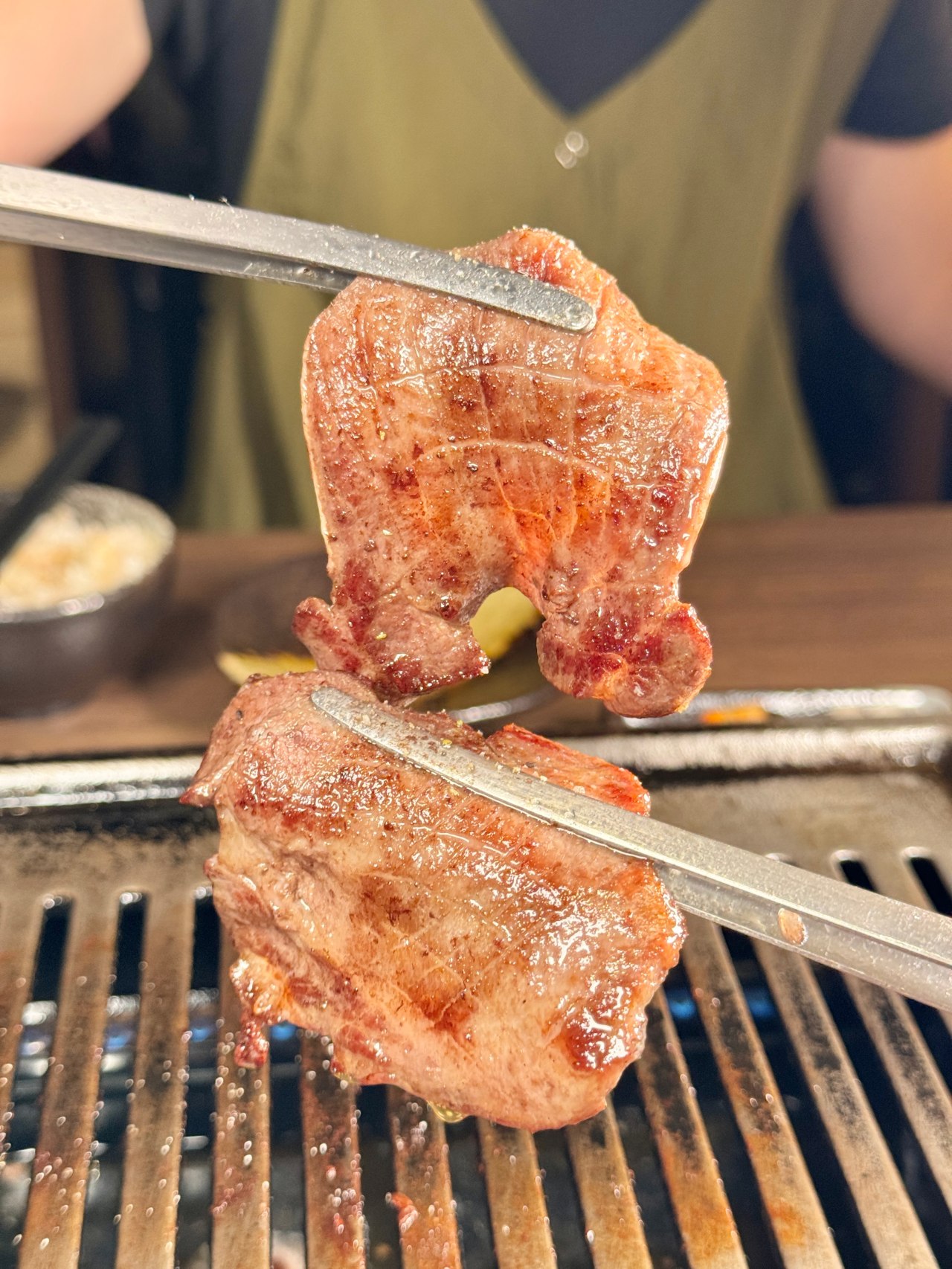 左營個人燒肉『鐵人燒肉』319元起 奢華日本A5和牛套餐超有爽度 鉄人燒肉 @高雄美食底對