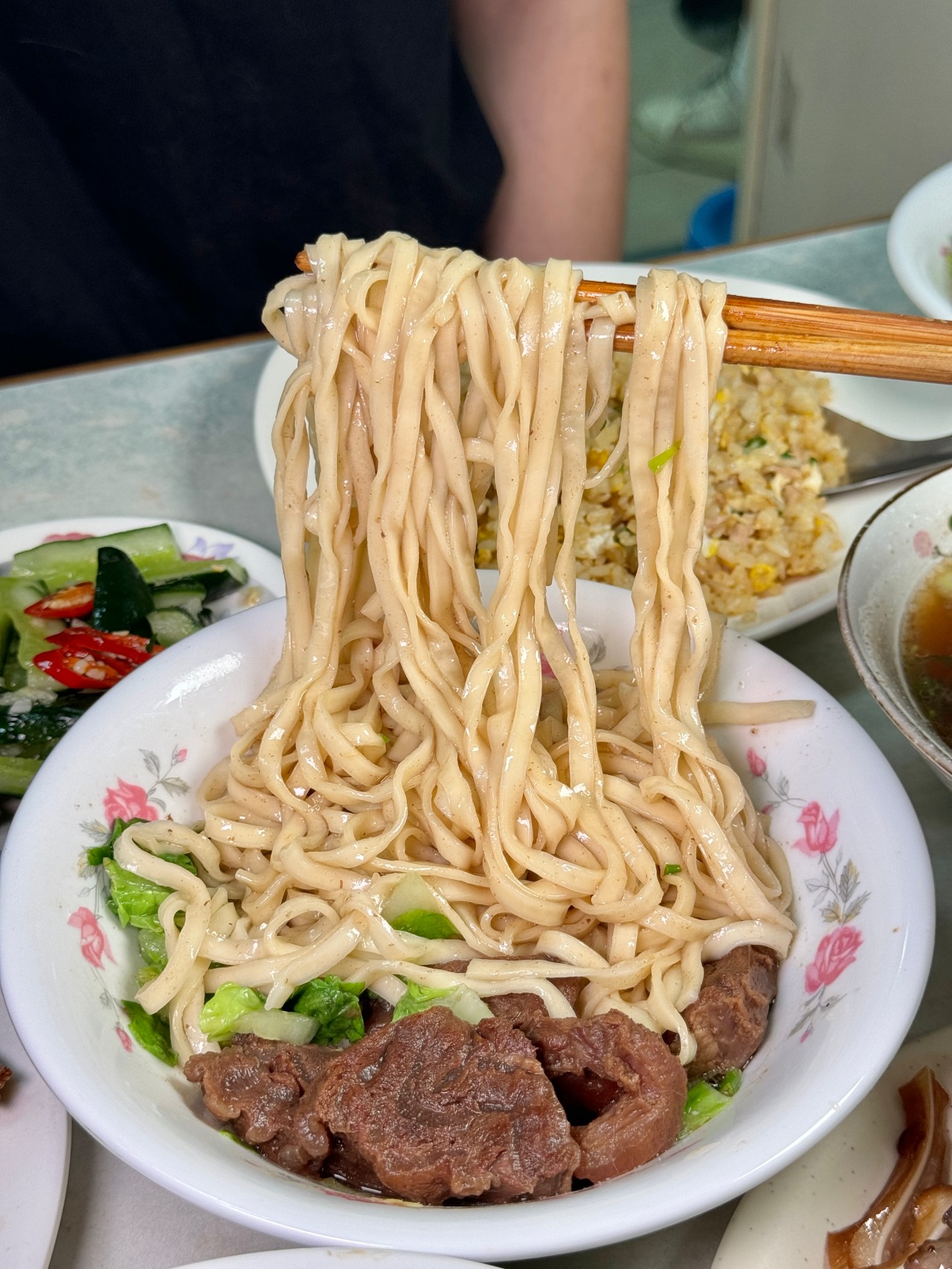 每日限量手工麵『鄧記家常牛肉麵』高雄第一名的炸醬麵 高雄牛肉麵 @高雄美食底對