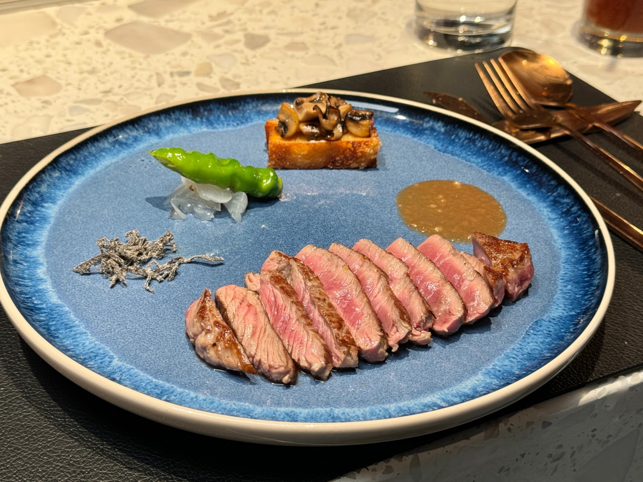 （2024/05最新菜單）高雄鐵板料理『盛食藝』兩個人$3480竟然可以吃到龍蝦含主餐一共10道菜 @高雄美食底對