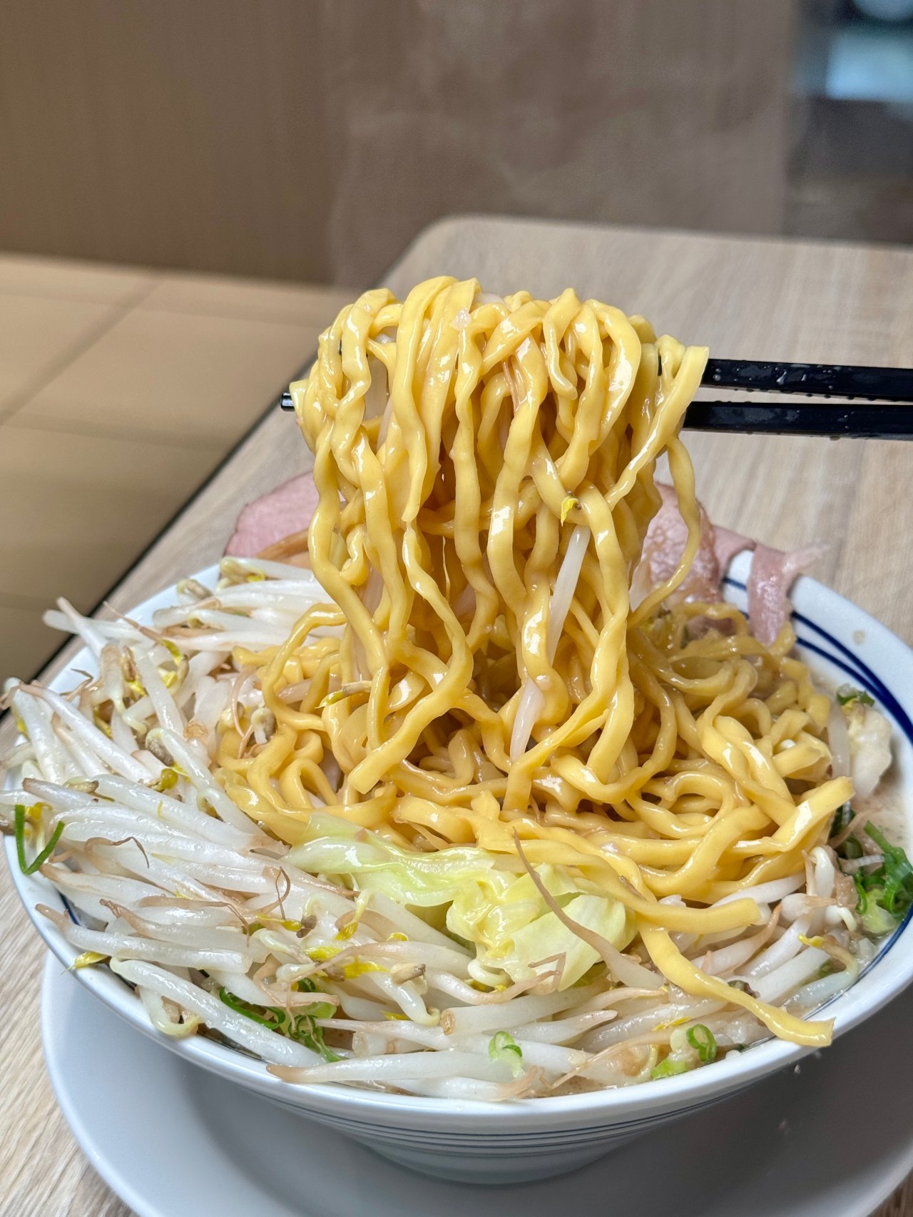 高雄拉麵二郎系拉麵『田介二郎』新堀江拉麵 爆滿豆芽山 @高雄美食底對