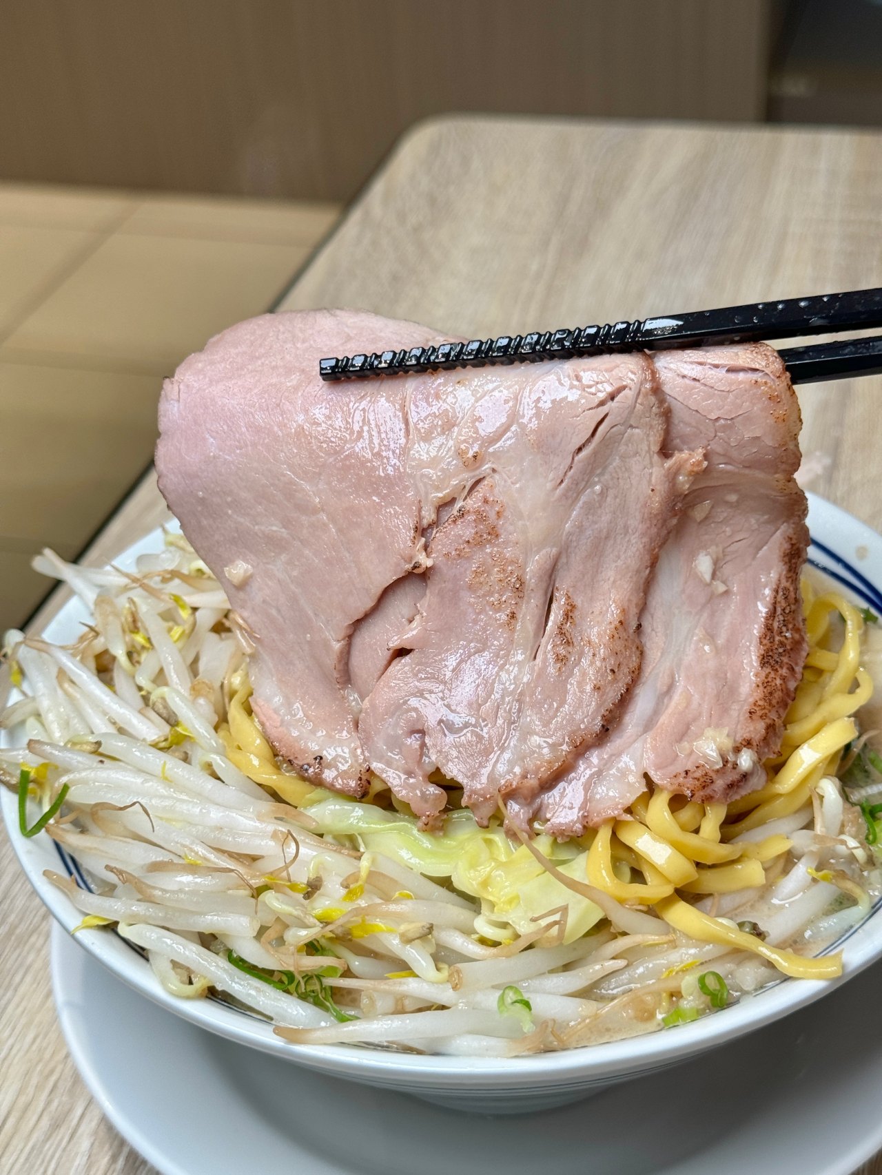 高雄拉麵二郎系拉麵『田介二郎』新堀江拉麵 爆滿豆芽山 @高雄美食底對