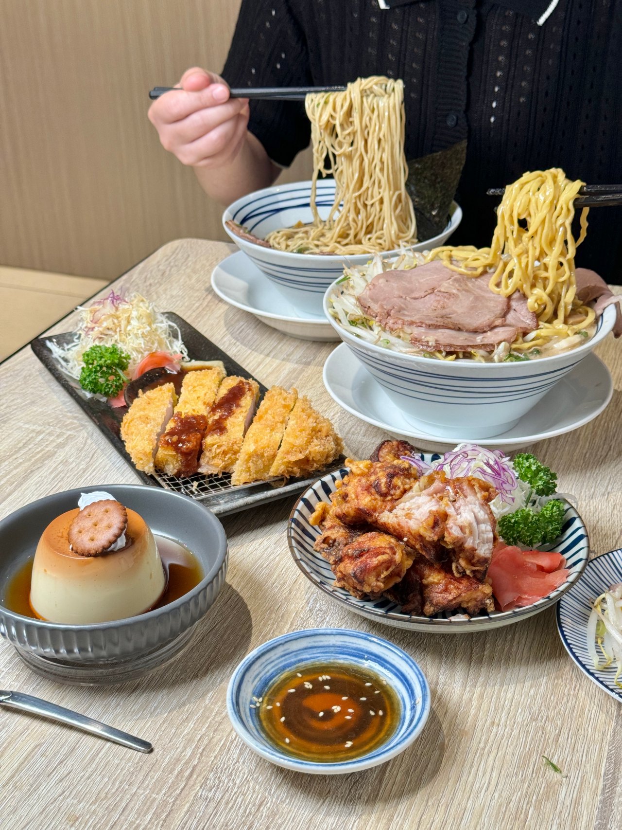 高雄拉麵二郎系拉麵『田介二郎』新堀江拉麵 爆滿豆芽山 @高雄美食底對