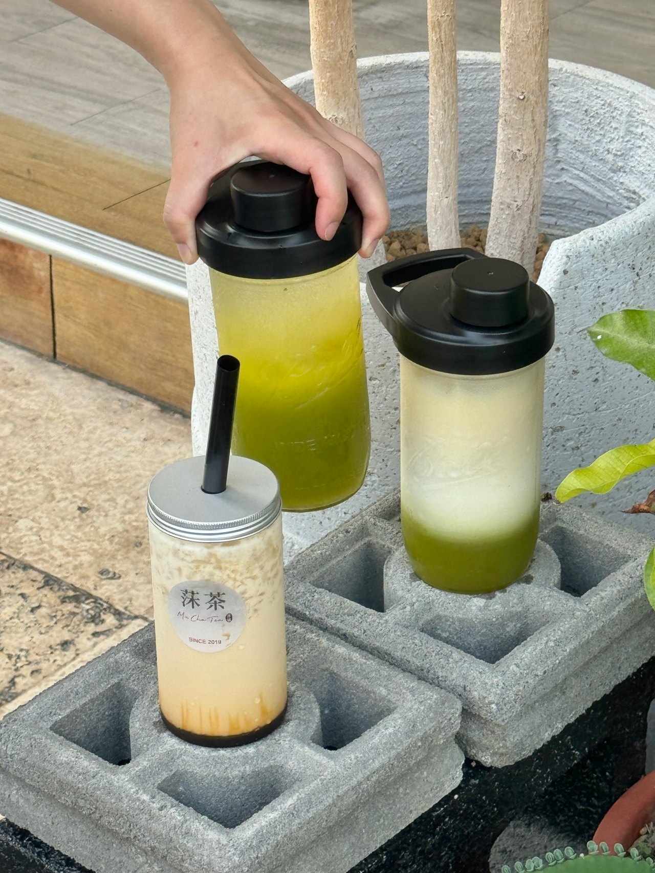 高雄主打甘蔗飲 天然好喝的飲料『莯茶』新鮮百分之百純甘蔗汁 消暑解渴 @高雄美食底對