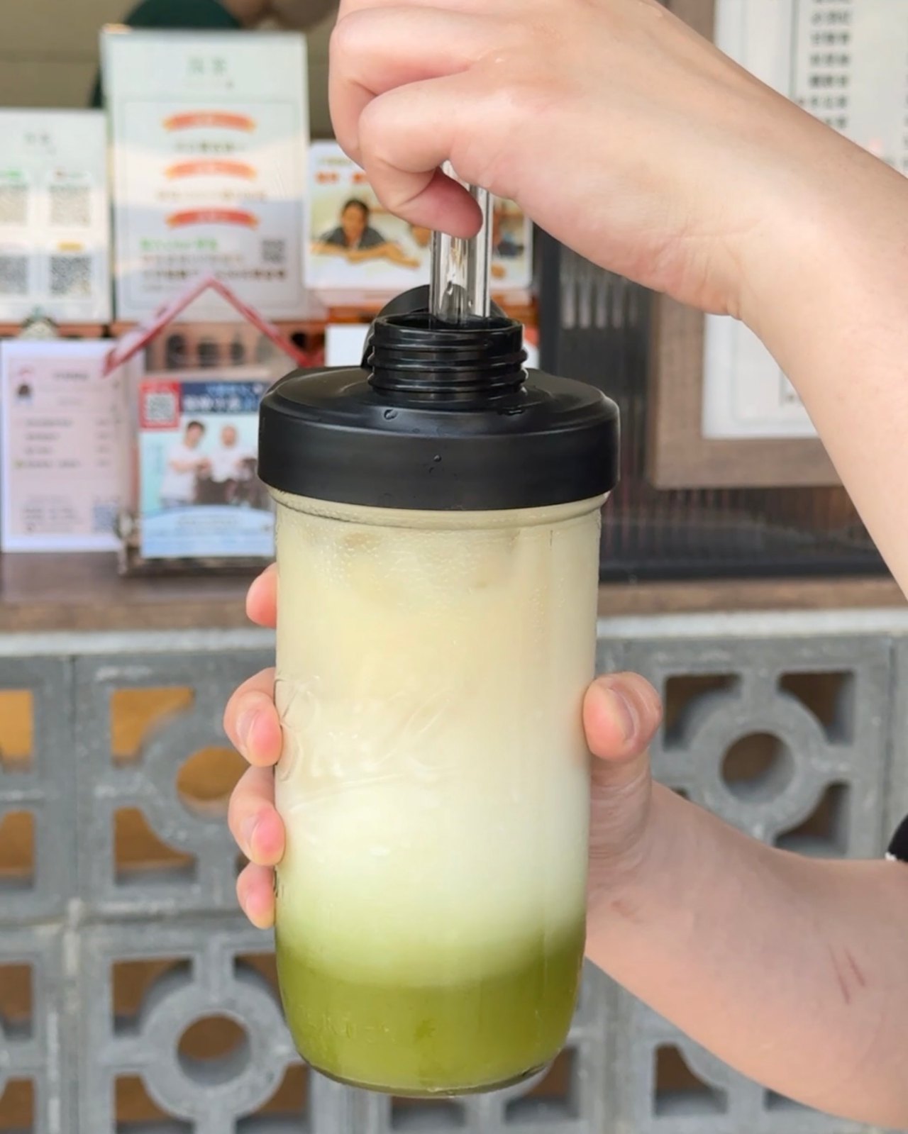 高雄主打甘蔗飲 天然好喝的飲料『莯茶』新鮮百分之百純甘蔗汁 消暑解渴 @高雄美食底對