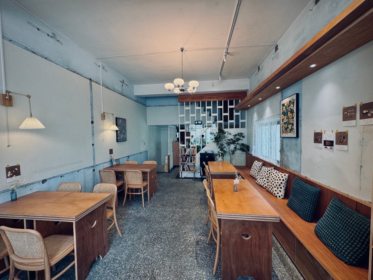 高雄三民區最新咖啡店『127cafe』老屋咖啡氛圍感超好！有鹹食正餐可點 @高雄美食底對