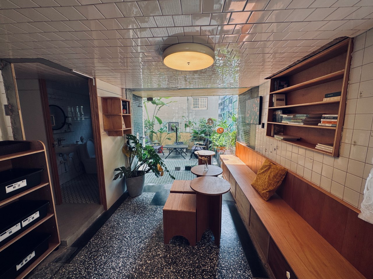 高雄三民區最新咖啡店『127cafe』老屋咖啡氛圍感超好！有鹹食正餐可點 @高雄美食底對