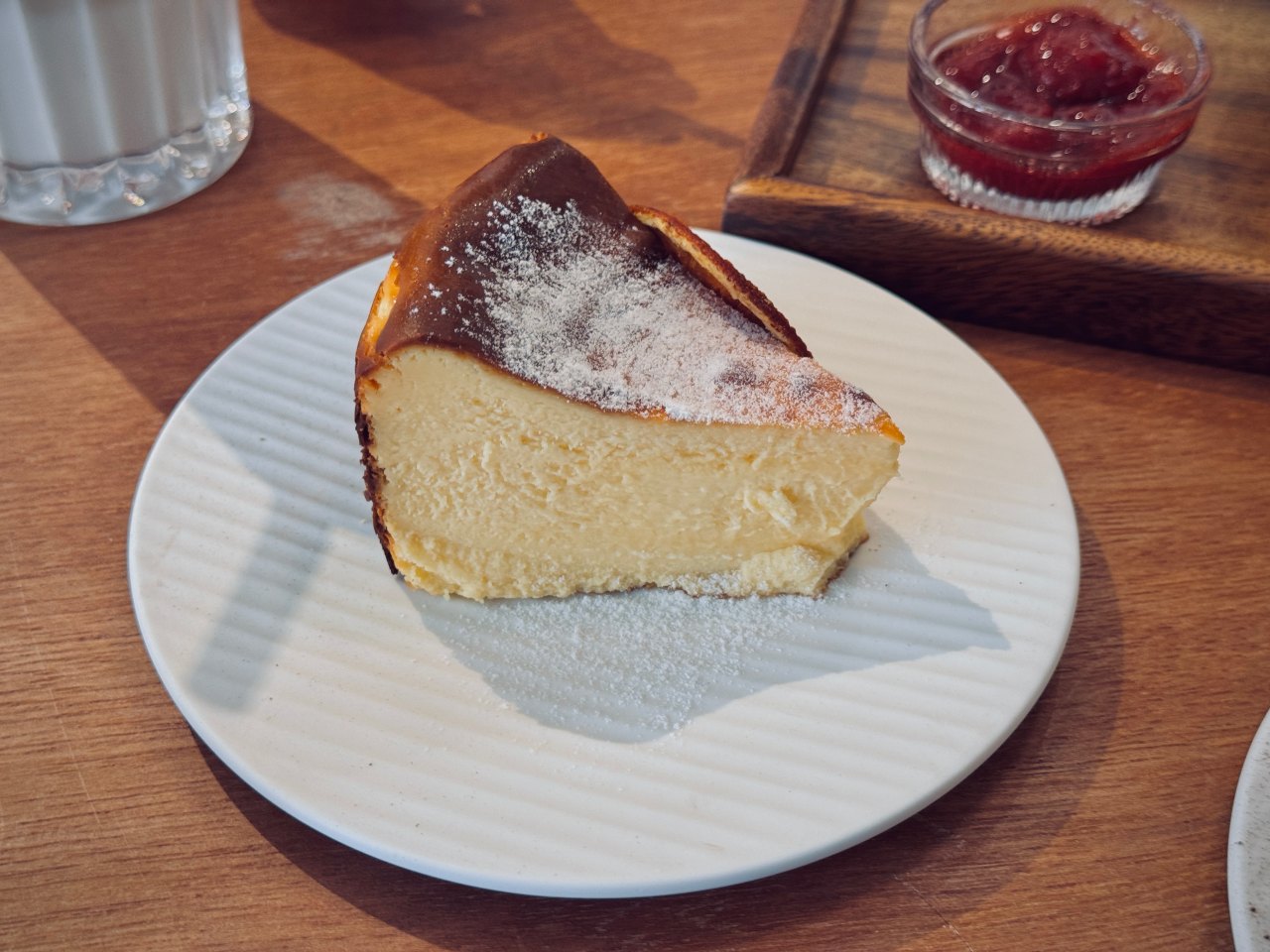 高雄三民區最新咖啡店『127cafe』老屋咖啡氛圍感超好！有鹹食正餐可點 @高雄美食底對
