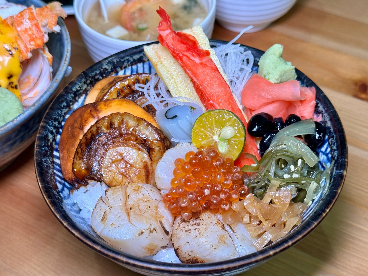 信不信！不到500元就可以吃到龍蝦丼飯『全心丼飯』選擇最多口味最多的平價丼飯專賣 @高雄美食底對