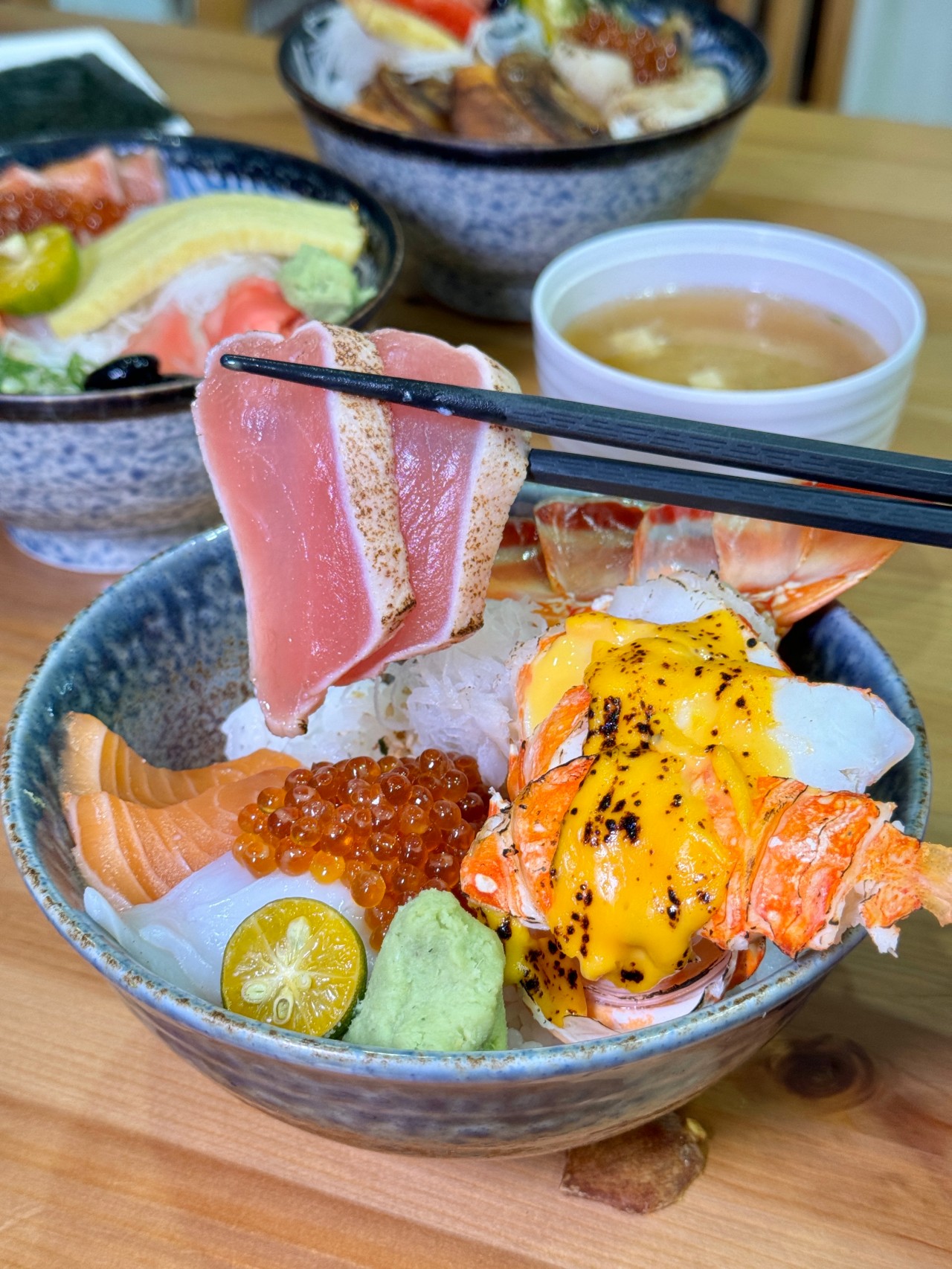 信不信！不到500元就可以吃到龍蝦丼飯『全心丼飯』選擇最多口味最多的平價丼飯專賣 @高雄美食底對