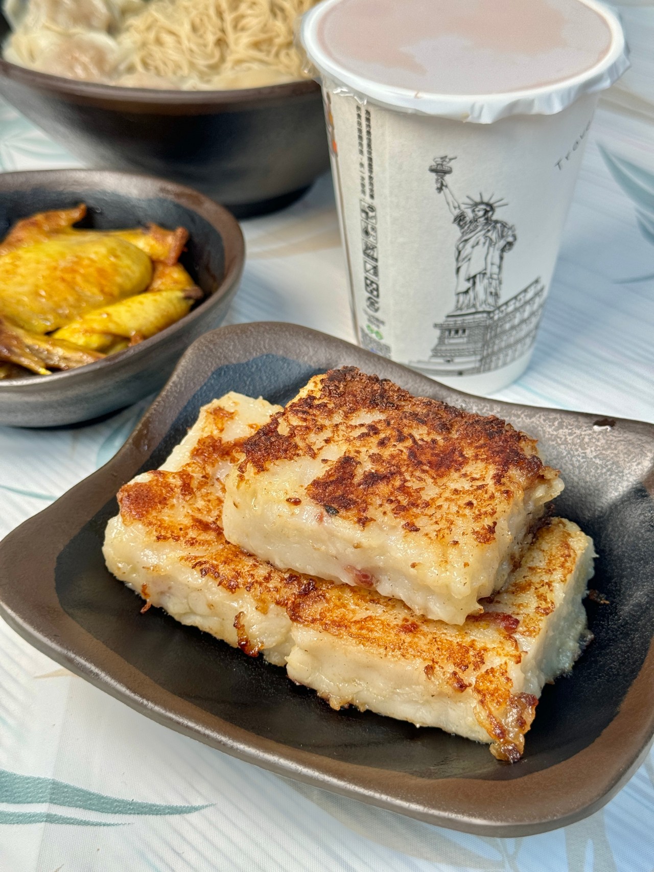 高雄道地港式雲吞麵『巧來香港雲吞麵』口味道地！絲襪奶茶也神好喝 @高雄美食底對