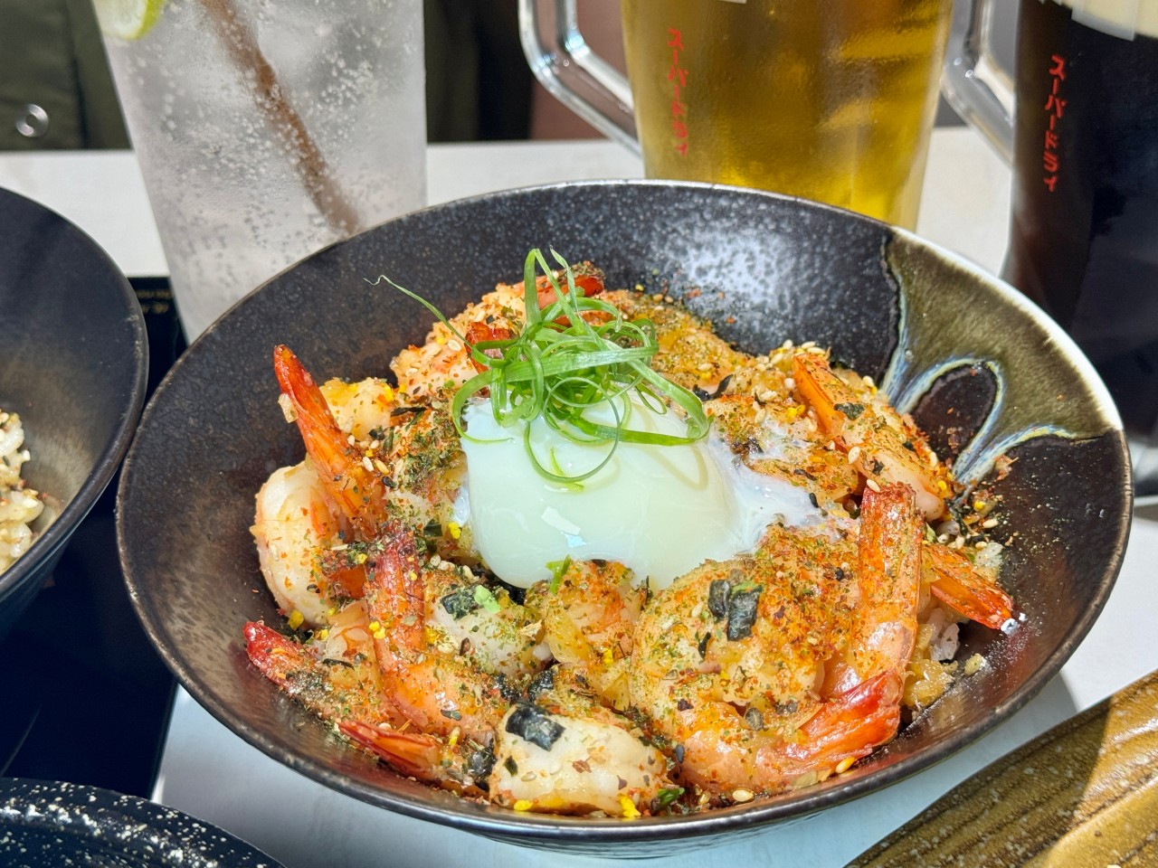 高雄最強宵夜不只賣平價鍋物『粟木鍋物』還有各式餐酒料理全部都便宜又好吃 @高雄美食底對