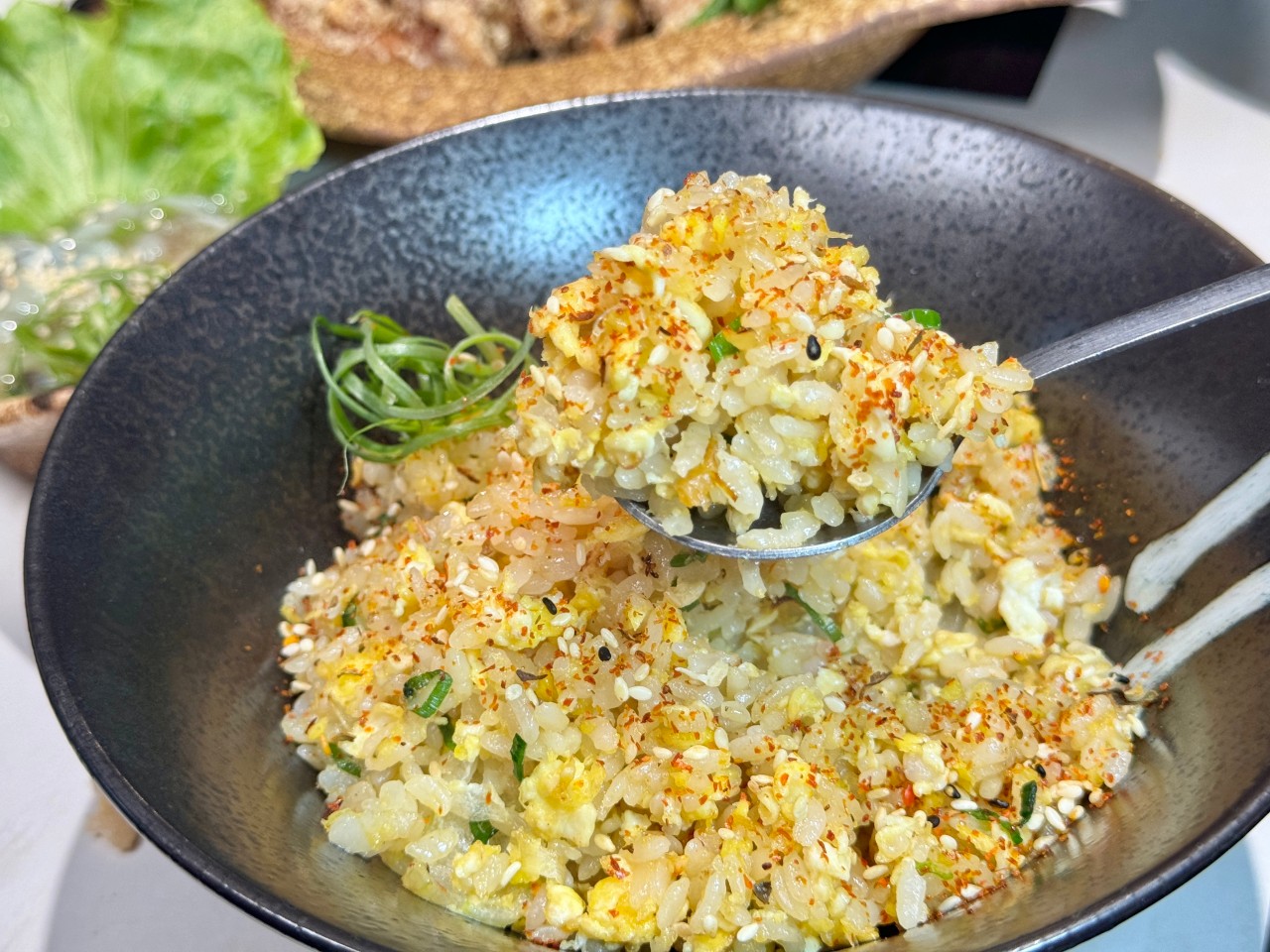 高雄最強宵夜不只賣平價鍋物『粟木鍋物』還有各式餐酒料理全部都便宜又好吃 @高雄美食底對