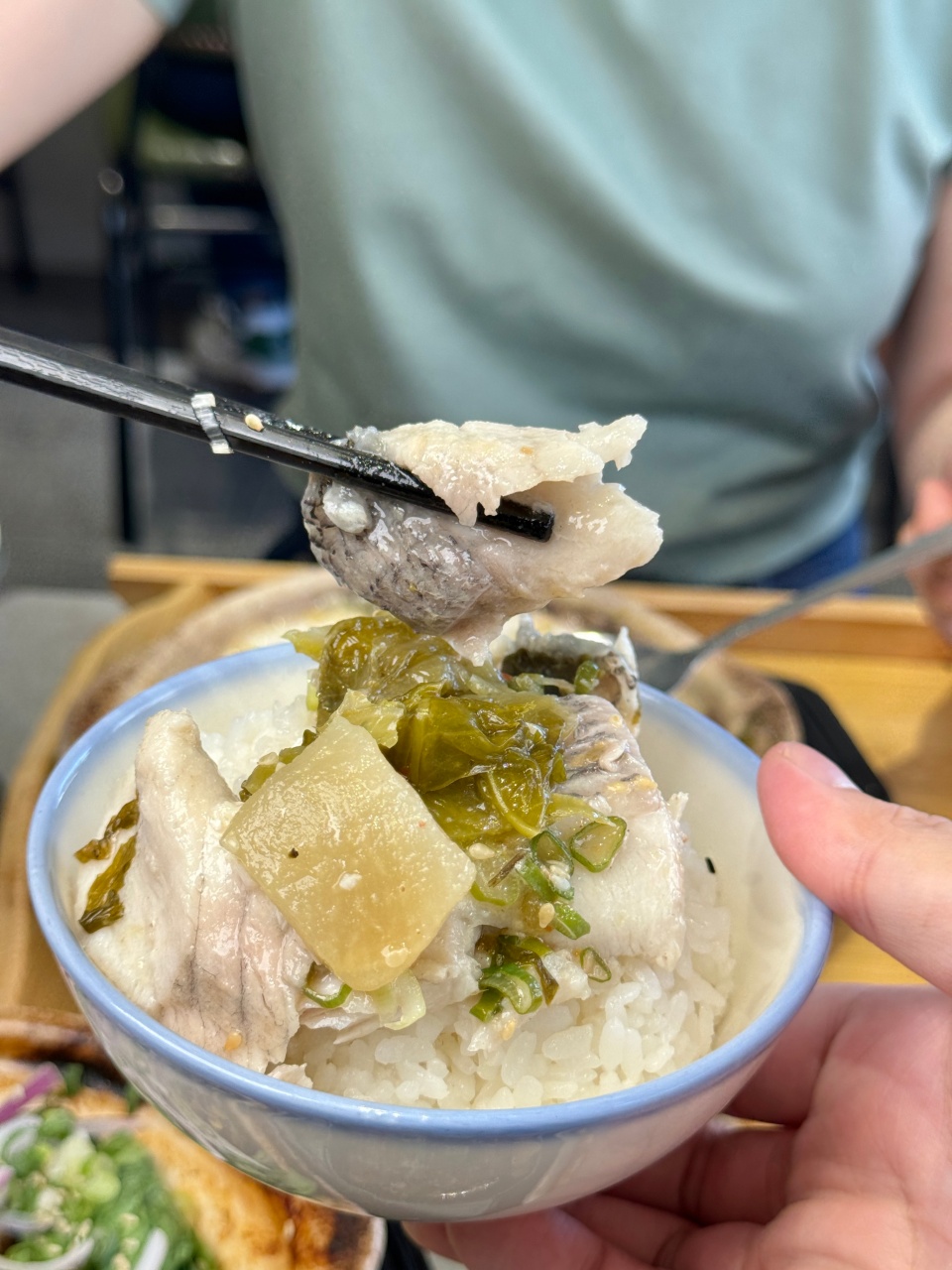 （有完整菜單）這鍋有點強！『小卒砂鍋雞米飯-鳳山青年店』內用外帶都爆棚主打平價的川味砂鍋雞米飯 @高雄美食底對