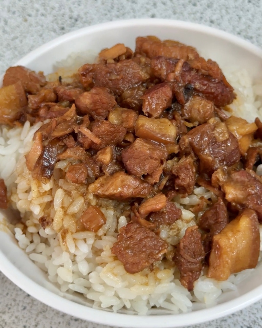 新興區美食『55年老店豬血湯』高雄最好吃的瘦肉肉燥飯，炒米粉、豬血湯也超讚 @高雄美食底對
