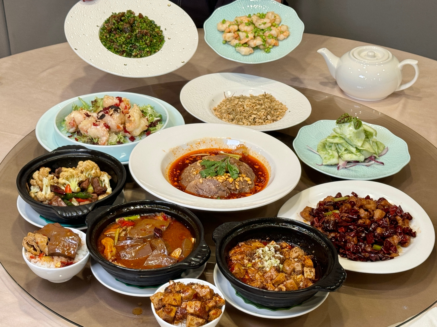 （完整菜單）鹽埕人氣中餐廳 『韻藏中餐廳』原國賓飯店原班人馬美味延續 高雄烤鴨 高雄桌菜推薦 @高雄美食底對