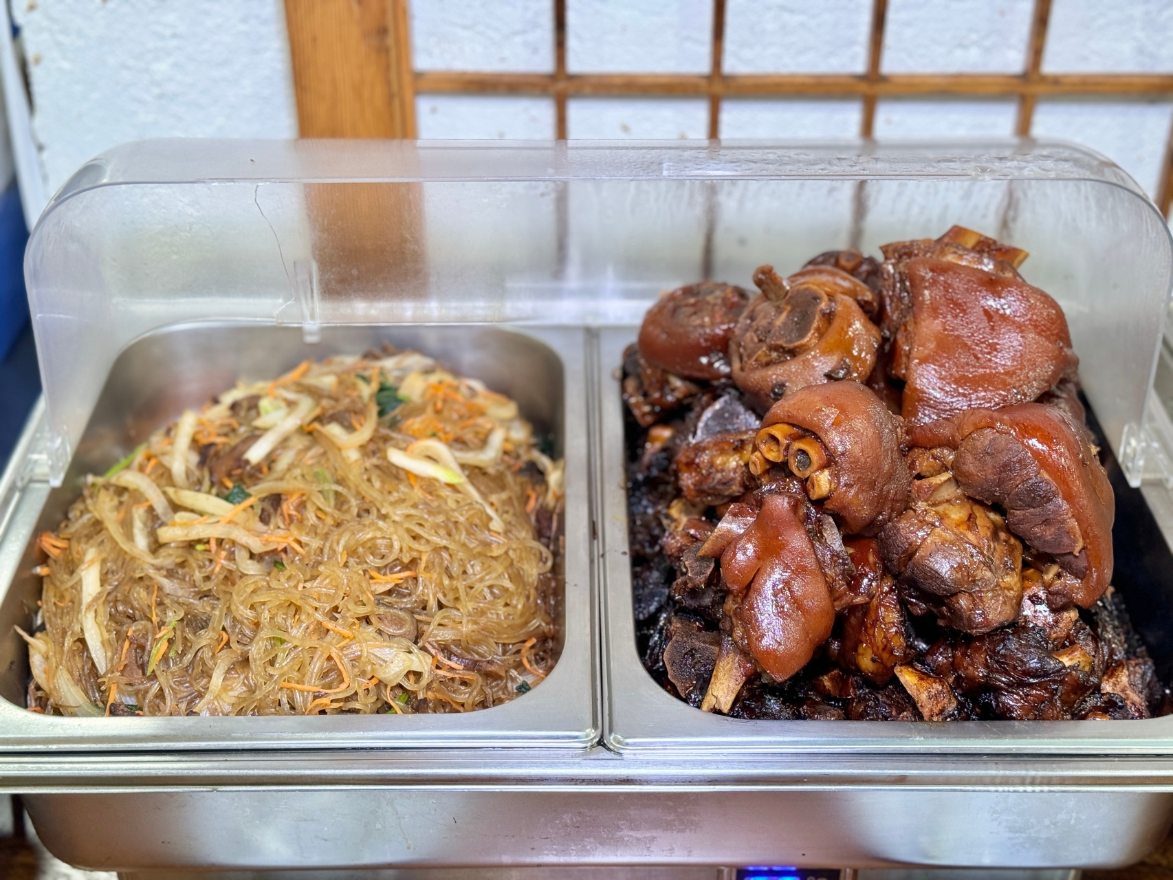 高雄399不用服務費韓式料理吃到飽『情-韓式餐廳 정식당』福華飯店3樓隱藏版美食 高雄吃到飽 @高雄美食底對