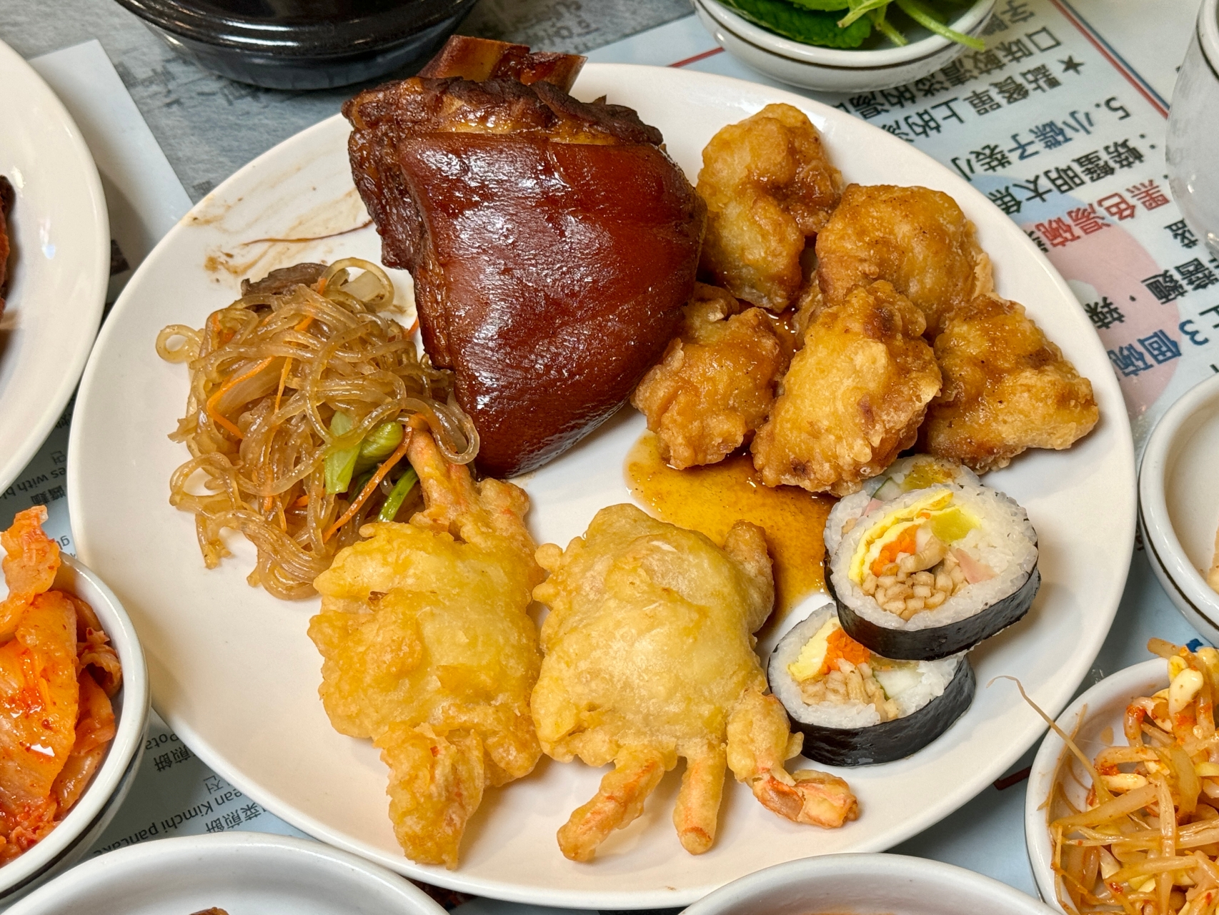 高雄399不用服務費韓式料理吃到飽『情-韓式餐廳 정식당』福華飯店3樓隱藏版美食 高雄吃到飽 @高雄美食底對