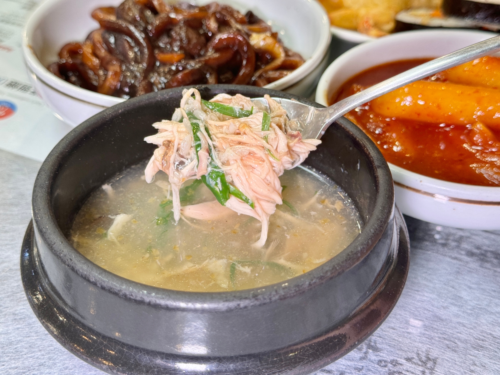 高雄399不用服務費韓式料理吃到飽『情-韓式餐廳 정식당』福華飯店3樓隱藏版美食 高雄吃到飽 @高雄美食底對
