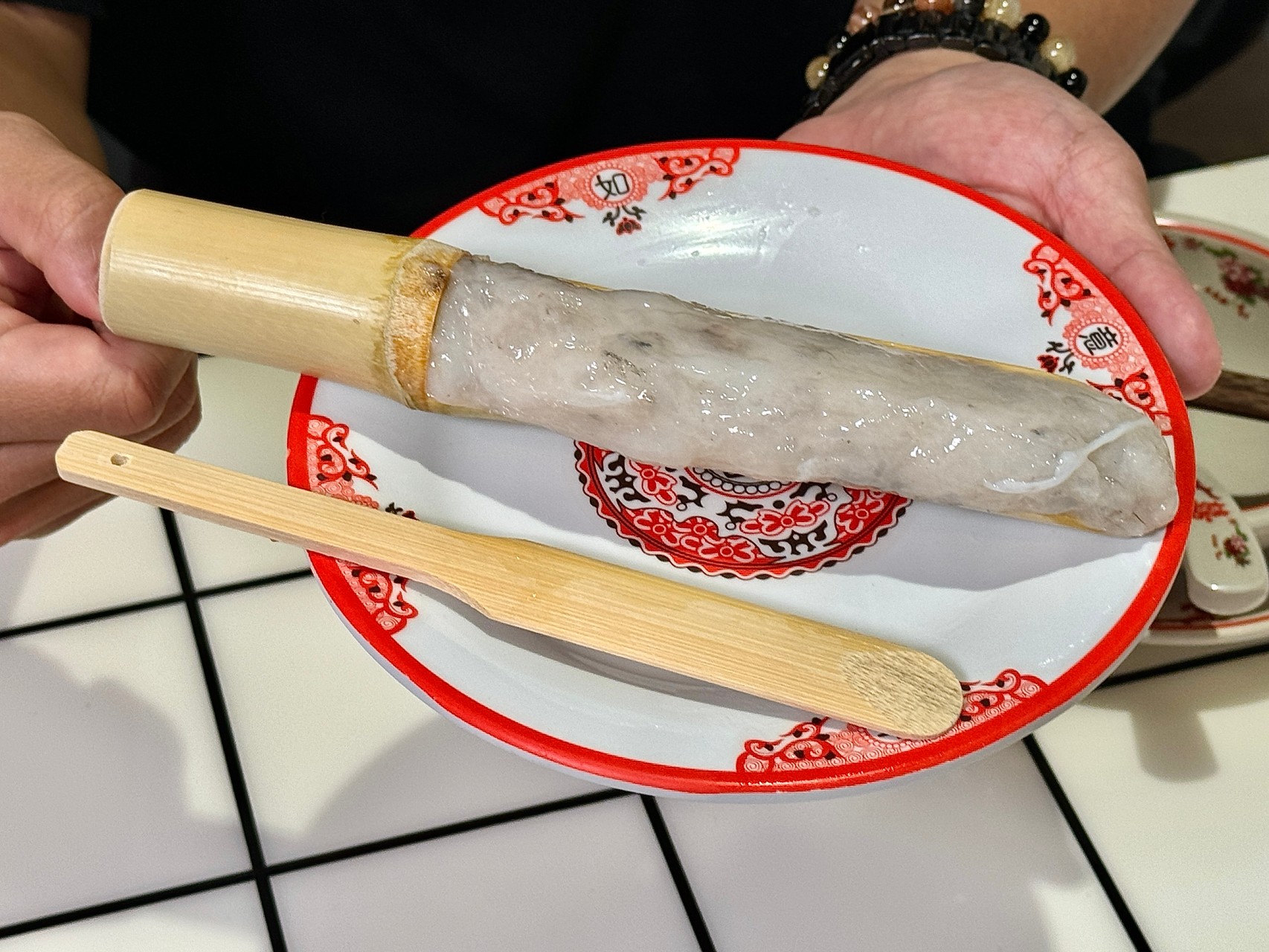 （附菜單）高雄最新開幕『麻辣M婆湯』主打內臟類道地重慶麻辣火鍋，營業到凌晨2點宵夜火鍋 @高雄美食底對