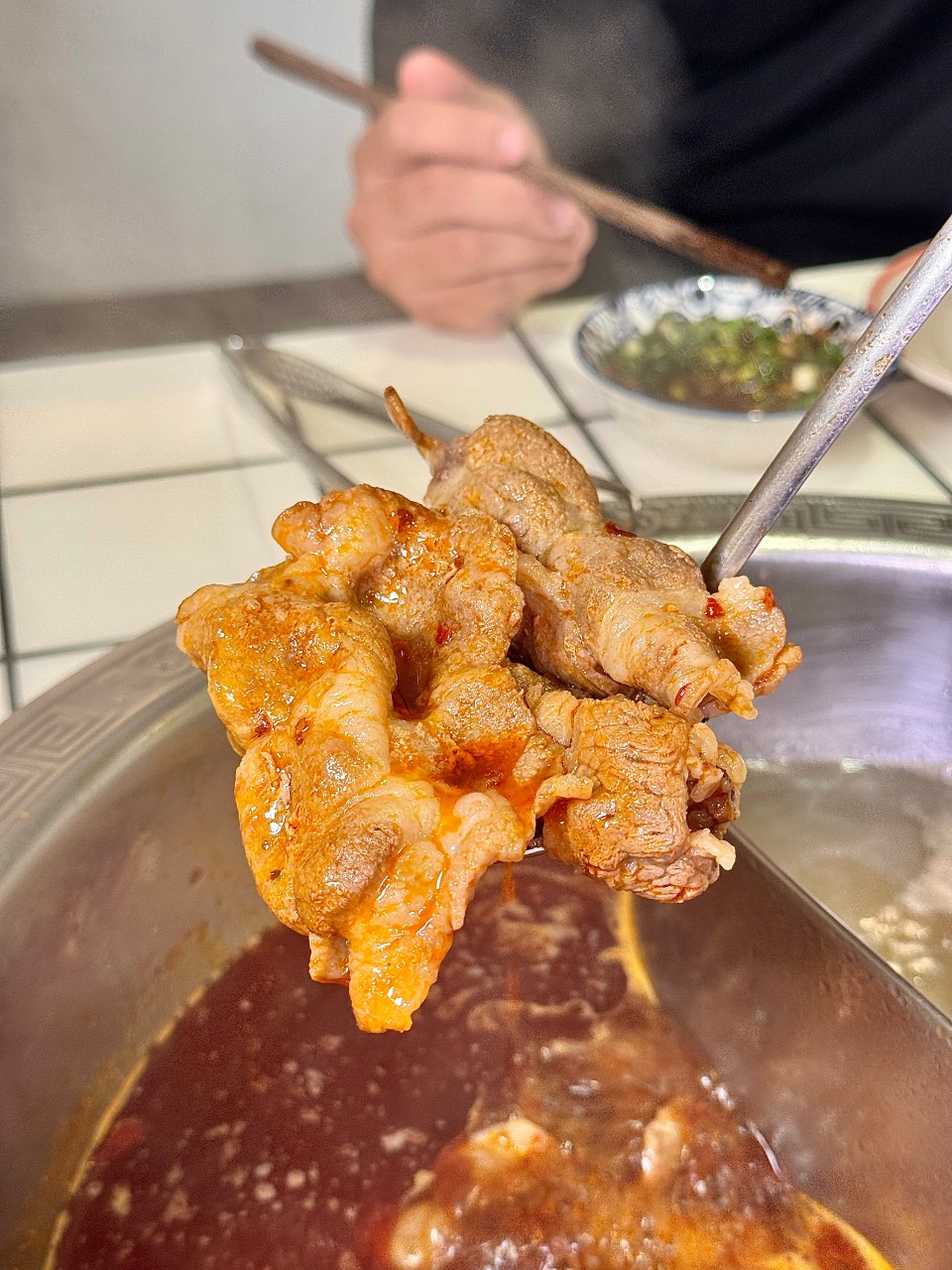 （附菜單）高雄最新開幕『麻辣M婆湯』主打內臟類道地重慶麻辣火鍋，營業到凌晨2點宵夜火鍋 @高雄美食底對