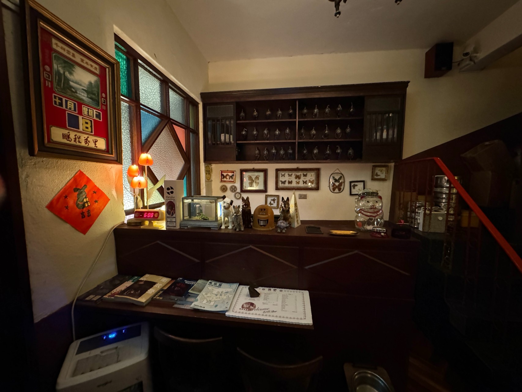 高雄鍋燒強店『萬鍋燒』宵夜鍋燒意麵必吃！蝦子、蛤蠣都無敵新鮮 ，暫時移至 『萬.吧 ONE.Bar』營業 @高雄美食底對