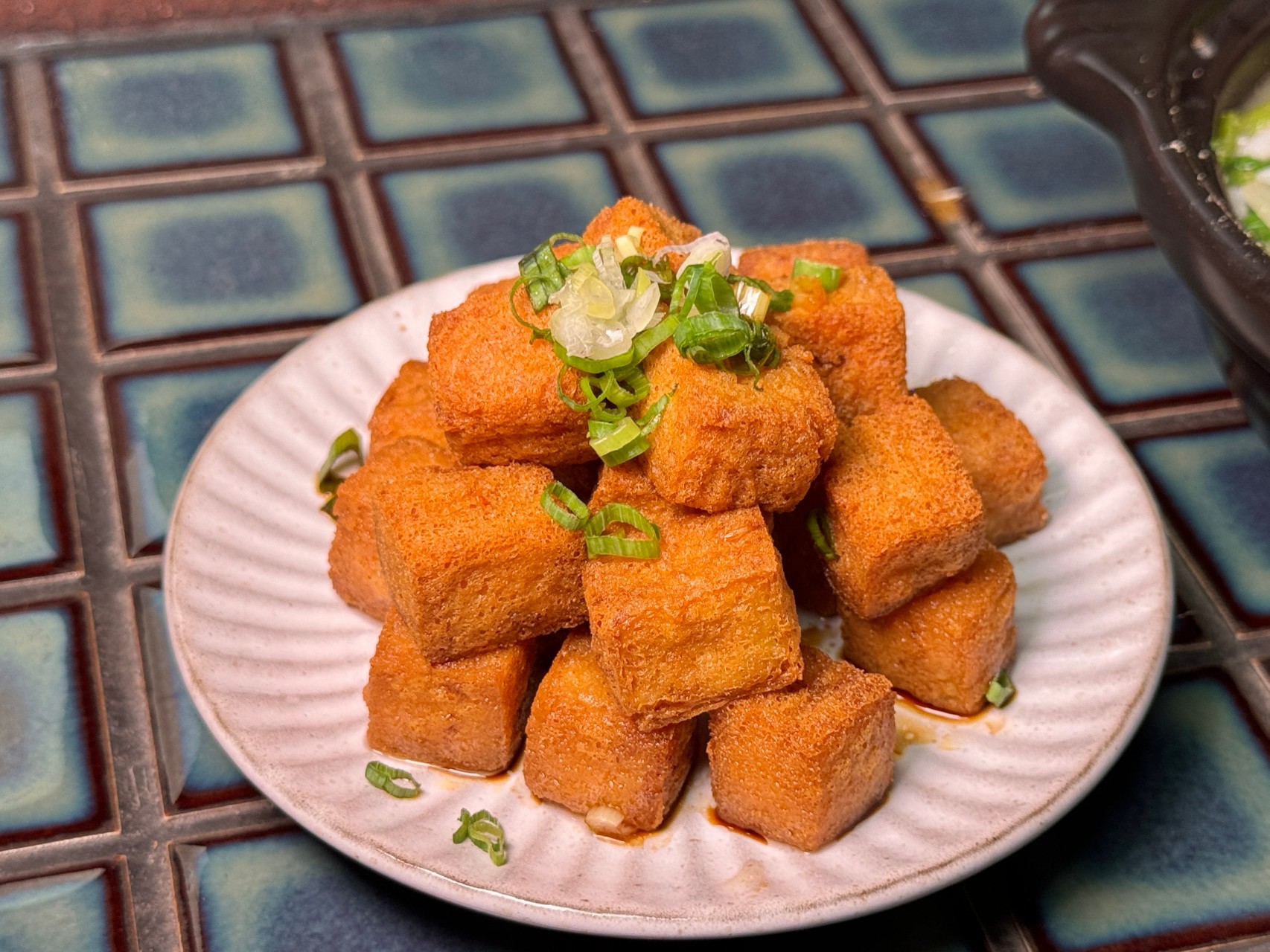 高雄鍋燒強店『萬鍋燒』宵夜鍋燒意麵必吃！蝦子、蛤蠣都無敵新鮮 ，暫時移至 『萬.吧 ONE.Bar』營業 @高雄美食底對