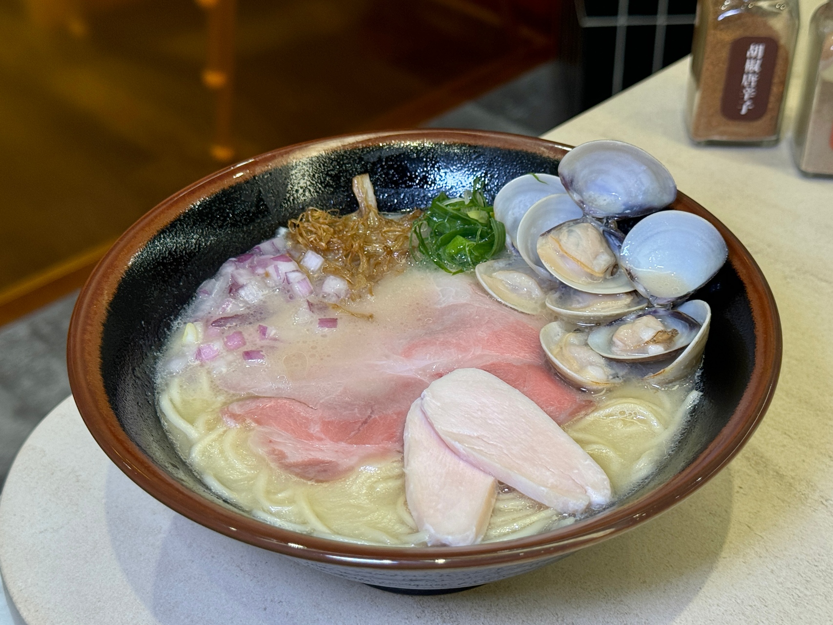 高雄新開幕海味雞白湯拉麵『Men on Soup 鶏白湯ラーメン』明誠路拉麵 高雄雞白湯拉麵 @高雄美食底對