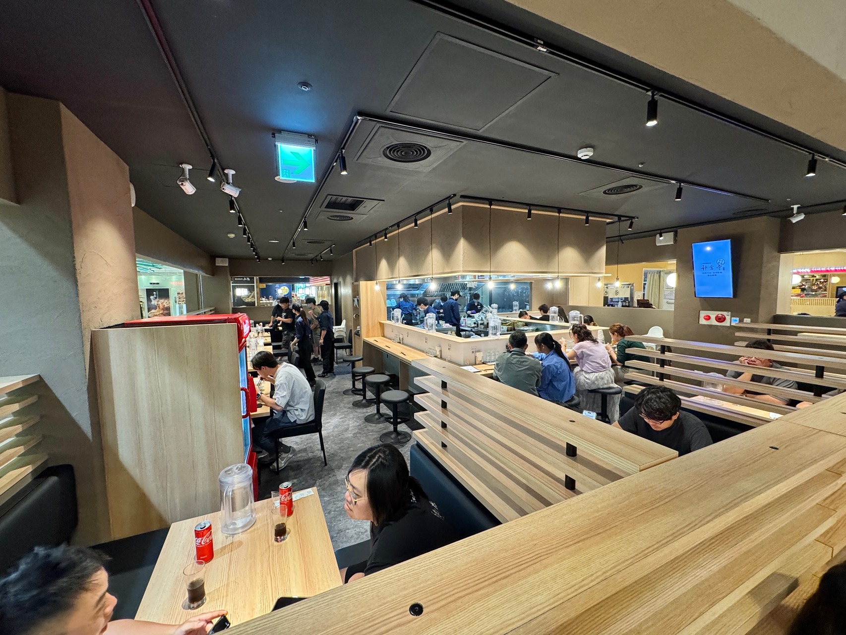 （有菜單）名古屋『神宮寺』二層泡雞白湯拉麵海外首家直營店 漢神巨蛋4樓 @高雄美食底對
