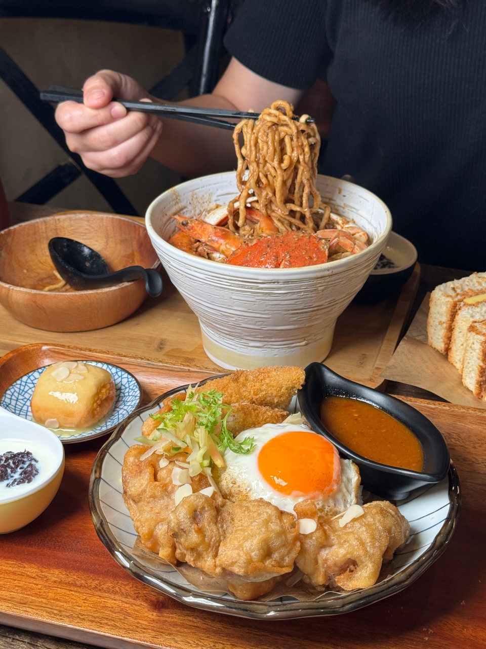 （有菜單）二訪『Mr.Pa 帕先生』泰式酸辣海鮮意麵驚為天人！高雄南洋料理推薦 @高雄美食底對