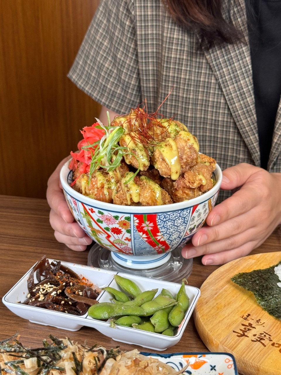 在地人也激推的隱藏版日料店『有樂町日本料理』武廟美食 生日生魚片芭菲杯 @高雄美食底對