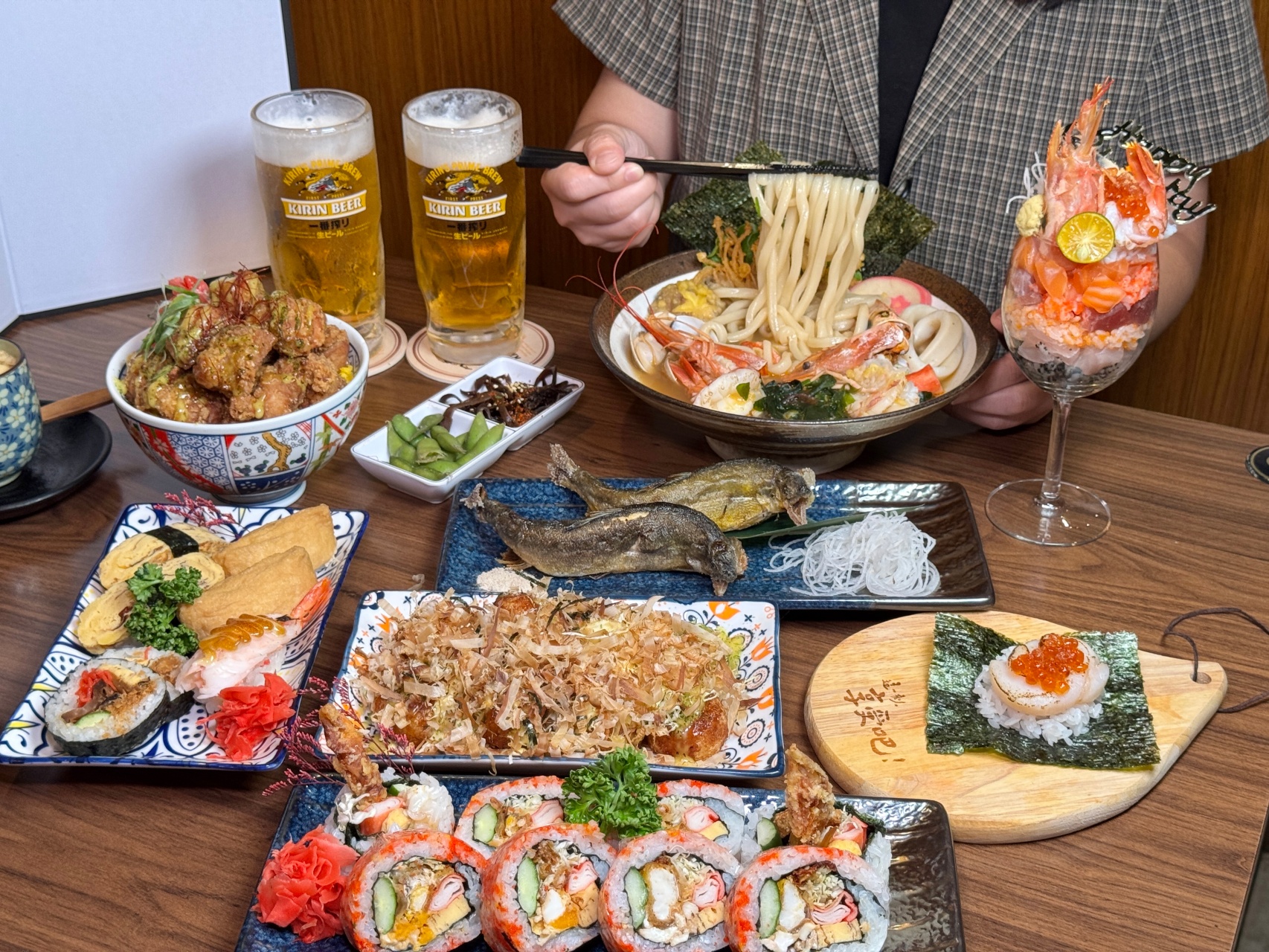 在地人也激推的隱藏版日料店『有樂町日本料理』武廟美食 生日生魚片芭菲杯 @高雄美食底對