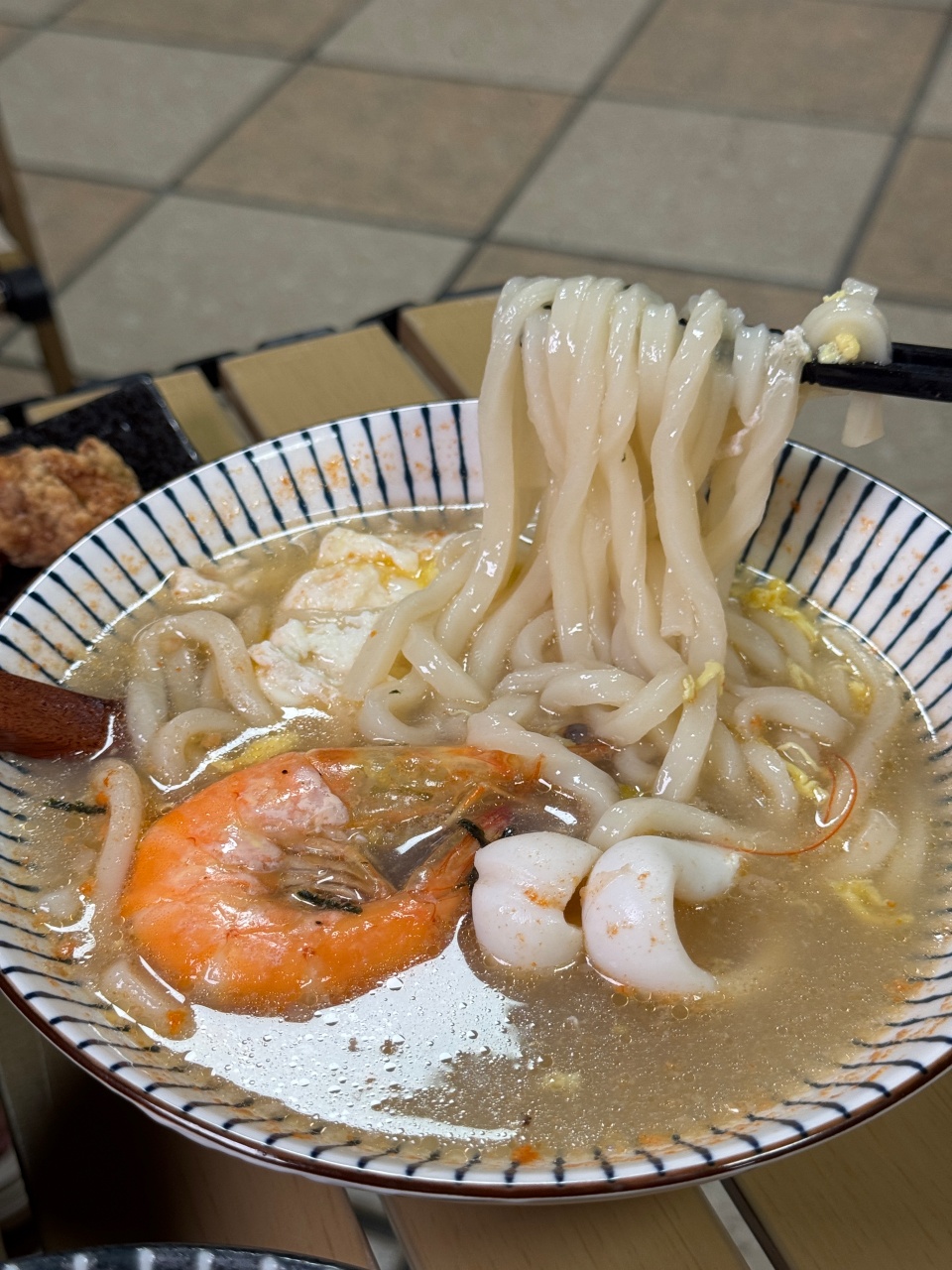 鹽埕新開日式蓋飯 烏龍麵 關東煮『高雄 鹽埕續』營業到凌晨2:30夜貓子專屬 @高雄美食底對