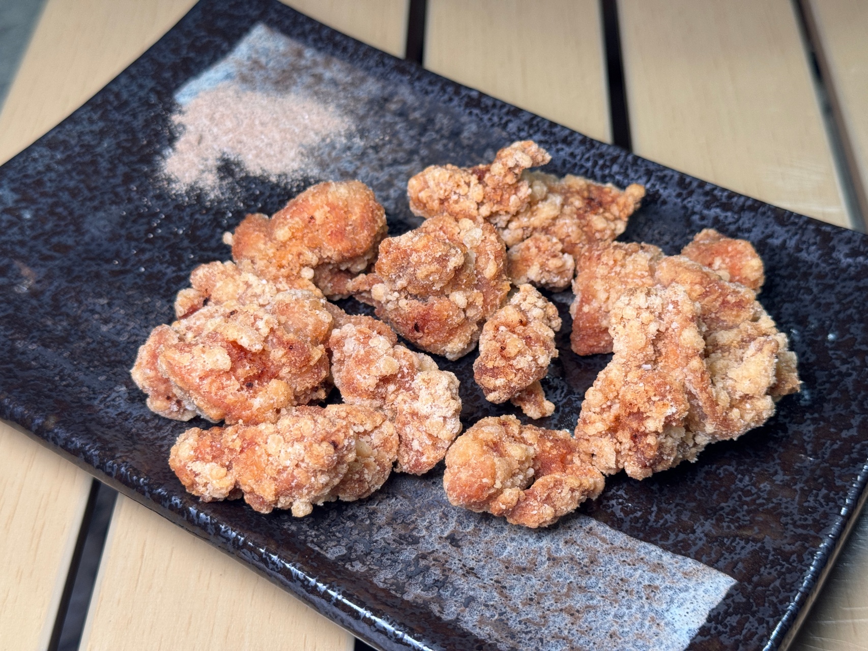 鹽埕新開日式蓋飯 烏龍麵 關東煮『高雄 鹽埕續』營業到凌晨2:30夜貓子專屬 @高雄美食底對