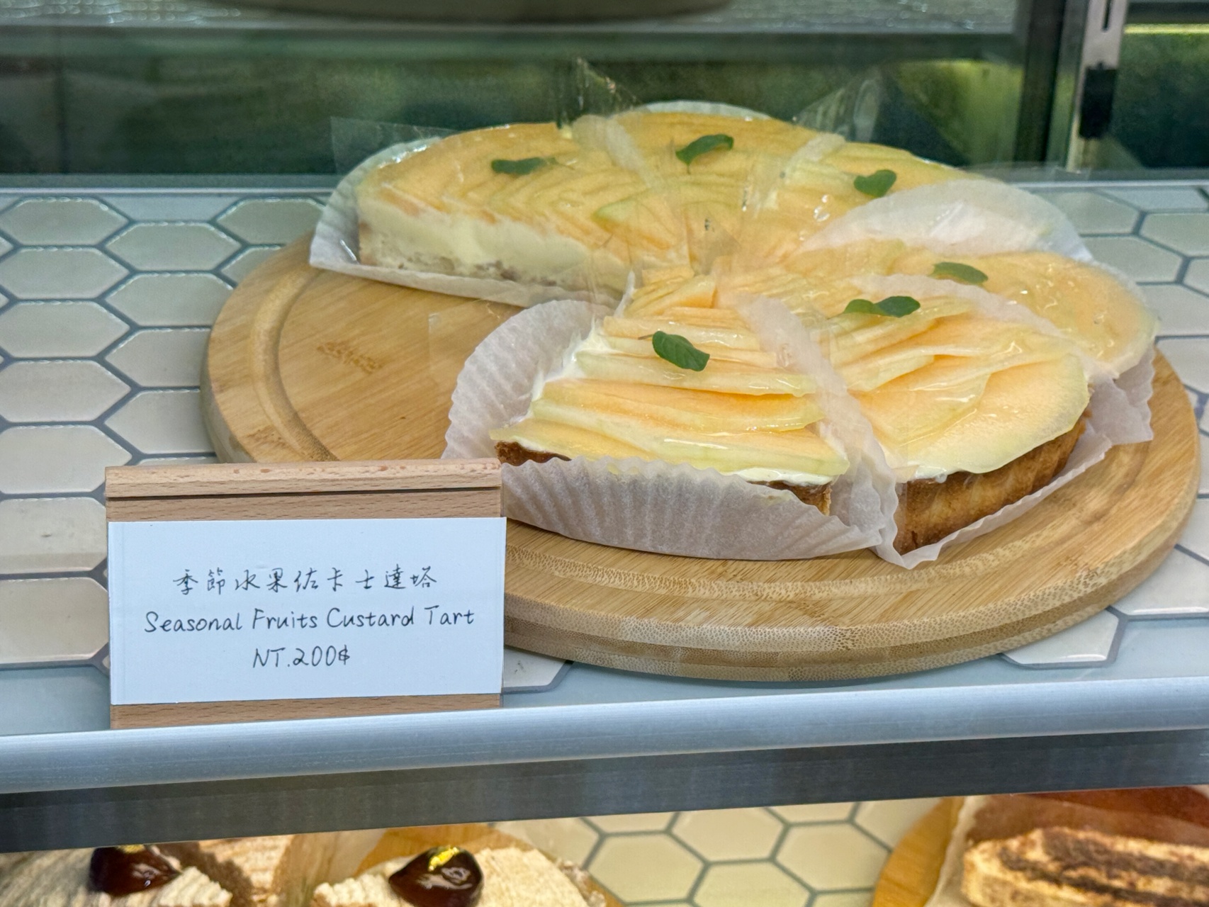 高雄最強塔類甜點專賣『巴拉瑞手作甜品』蒙布朗乳酪香緹塔、漸層抹茶甘納許塔都推爆！ @高雄美食底對