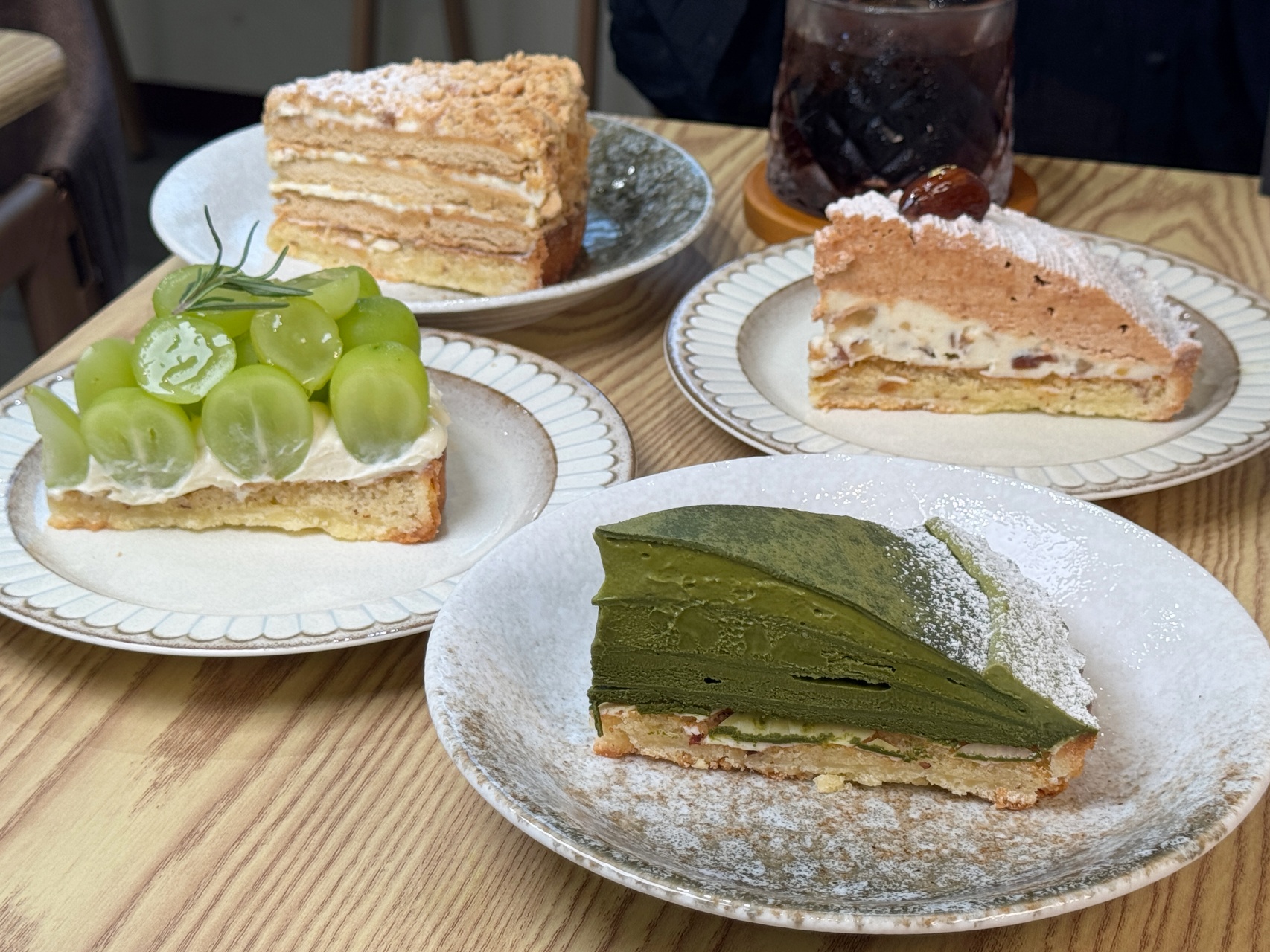 高雄最強塔類甜點專賣『巴拉瑞手作甜品』蒙布朗乳酪香緹塔、漸層抹茶甘納許塔都推爆！ @高雄美食底對