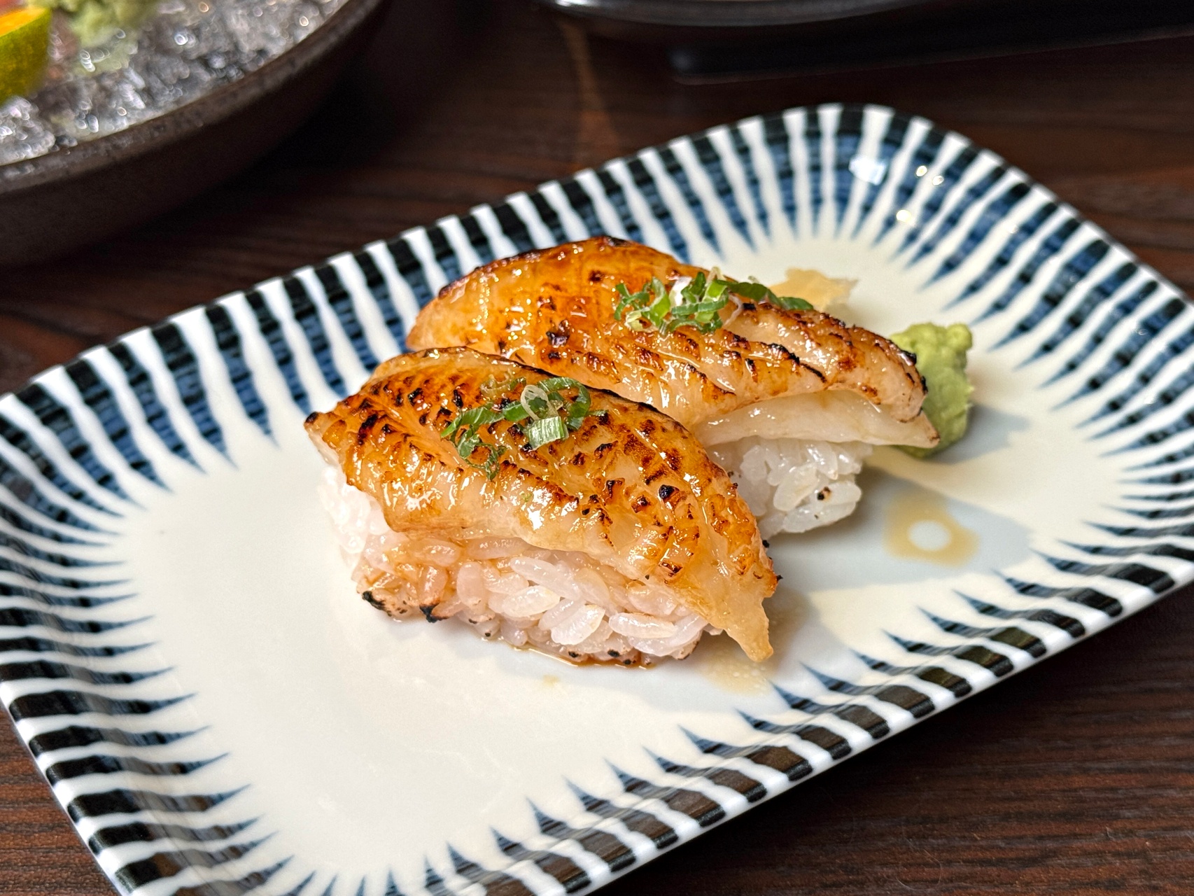 三民區龍貓居酒屋『叁伍郎居酒屋』壽司、烤串、丼飯、創意私房菜都很厲害 @高雄美食底對